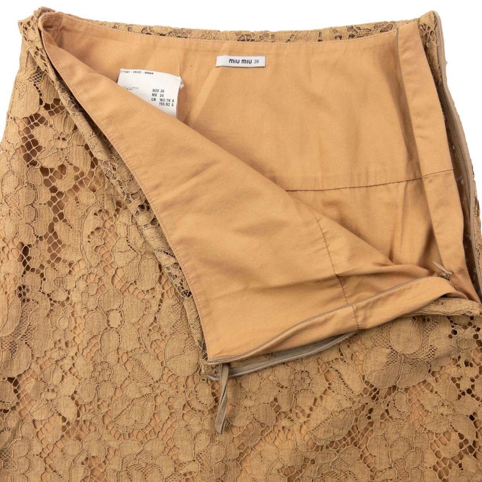 Miu Miu Vintage Miu Miu Lace Skirt Womens Size W23 Size 24" / US 00 / IT 34 - 4 Thumbnail