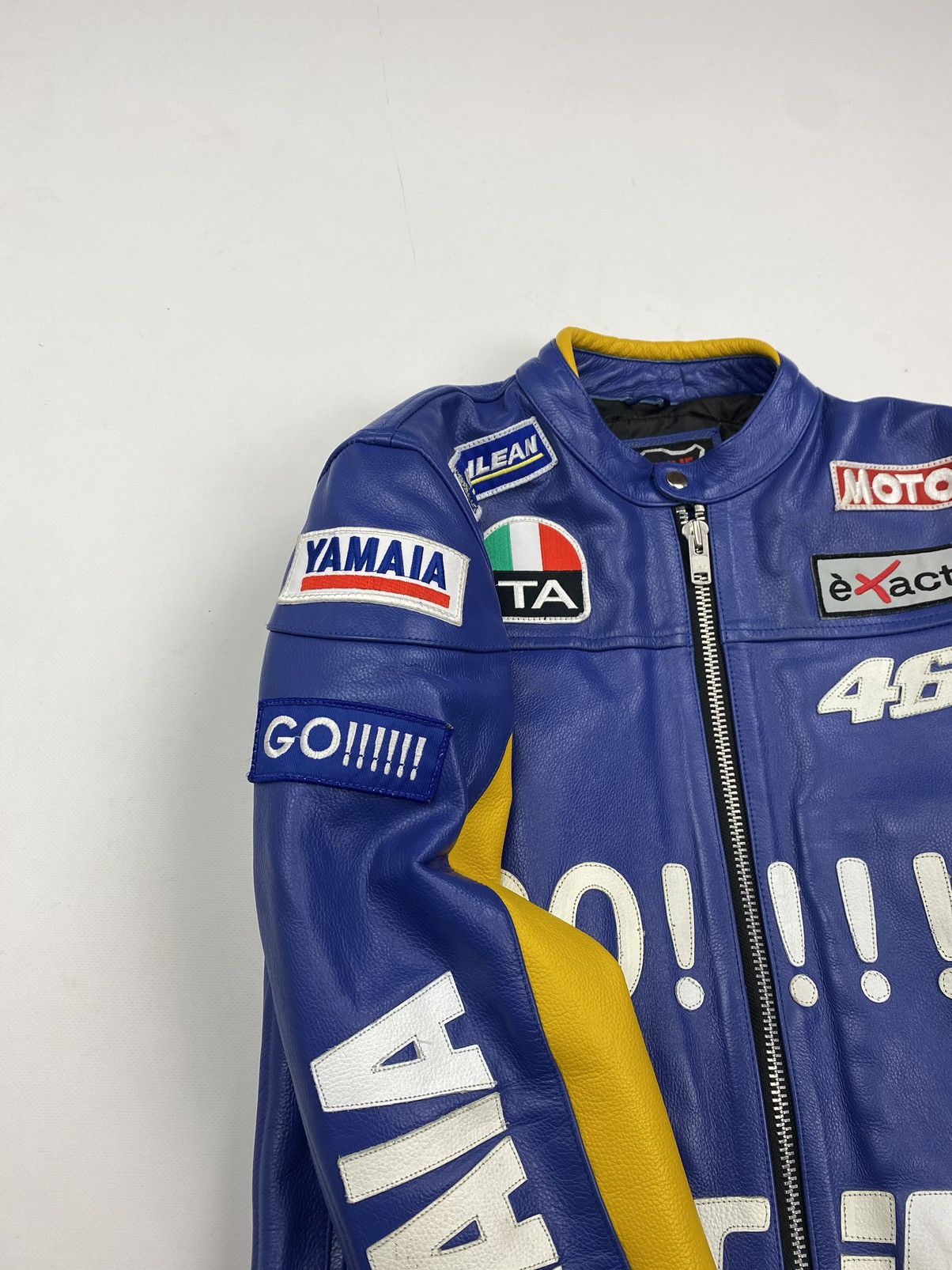 Yamaha VINTAGE RACING LEATHER JACKET VALENTINO ROSSI STYLE Size US S / EU 44-46 / 1 - 7 Thumbnail