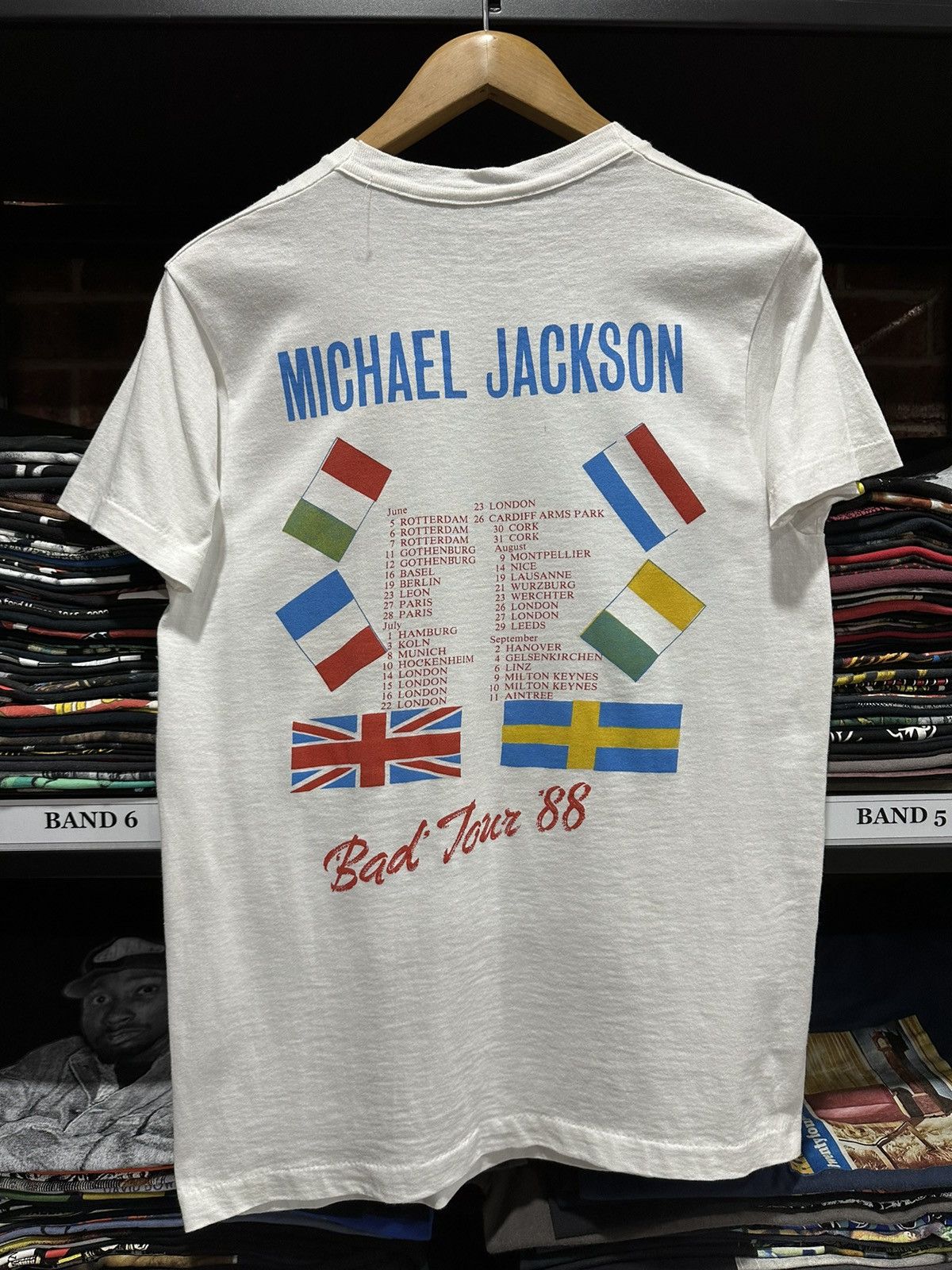 Band Tees Vintage 80s Michael Jackson Bad Tour Tee Size US M / EU 48-50 / 2 - 2 Thumbnail
