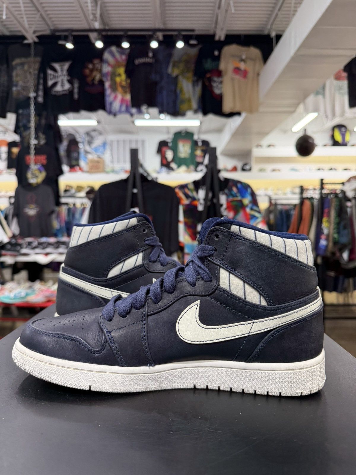 Jordan Brand Jordan 1 Jeter RE2PECT Size 8.5 (2014) Size US 8.5 / EU 41-42 - 4 Thumbnail