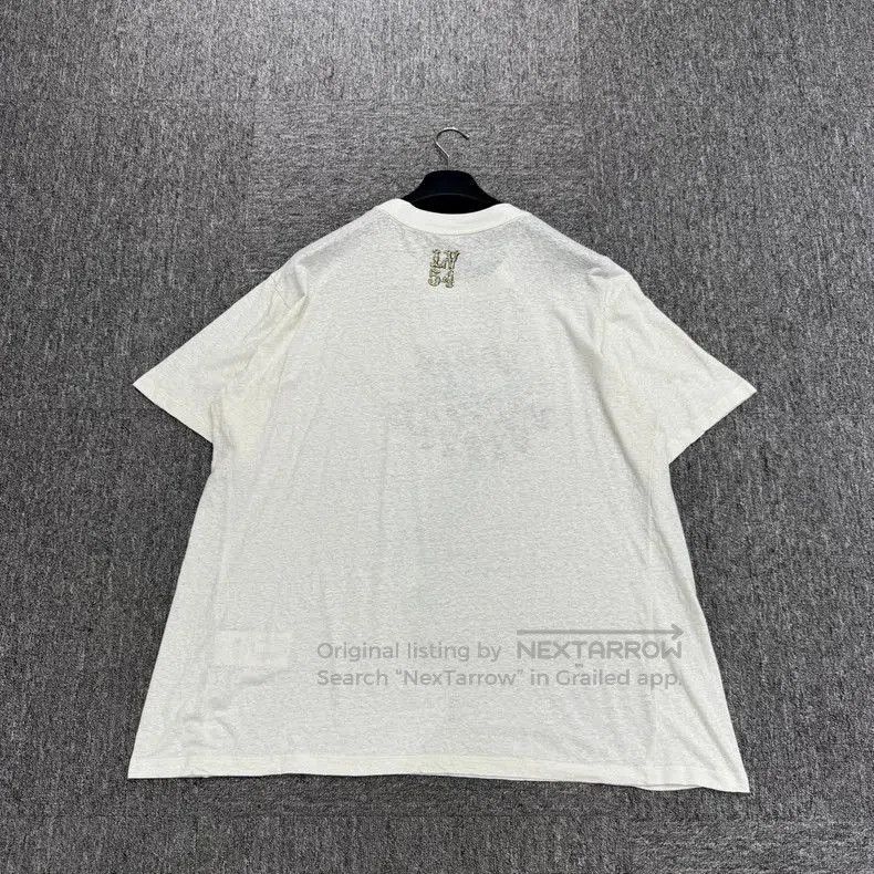 Louis Vuitton Louis Vuitton Crystal Studded Letter T-Shirt. Size US XL / EU 56 / 4 - 2 Thumbnail