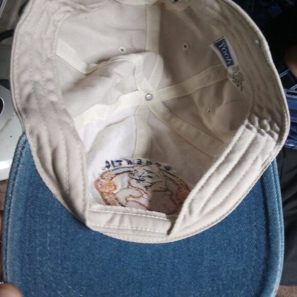 Disney Vintage Disney Authentic Winnie The Pooh Strap Hat Cap Size ONE SIZE - 5 Thumbnail