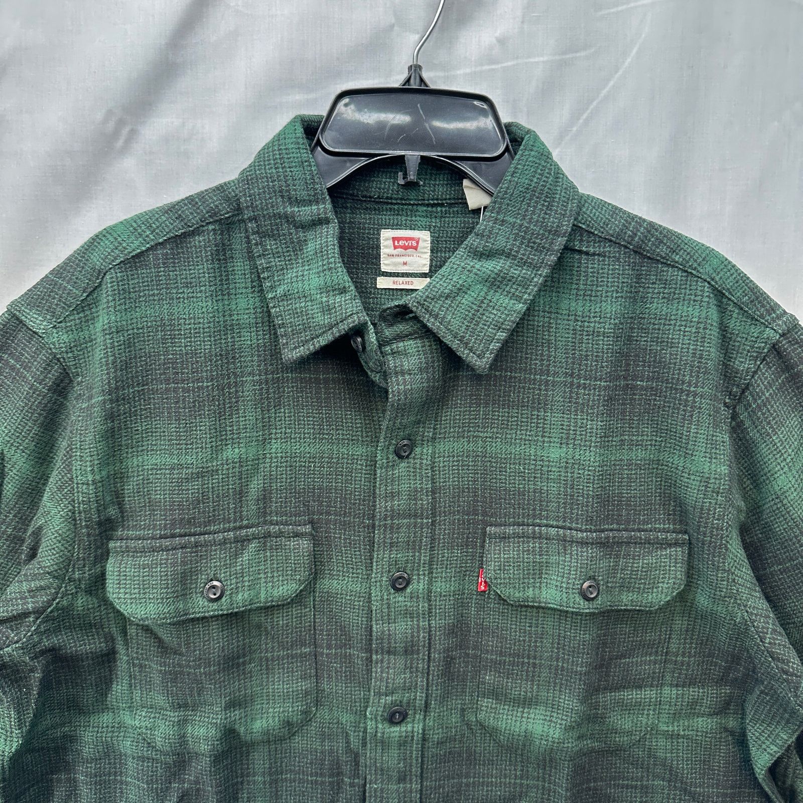 Levi's Levi's Mens Relax Fit Pine Green Plaid Shirt Size Medium Size US M / EU 48-50 / 2 - 2 Thumbnail