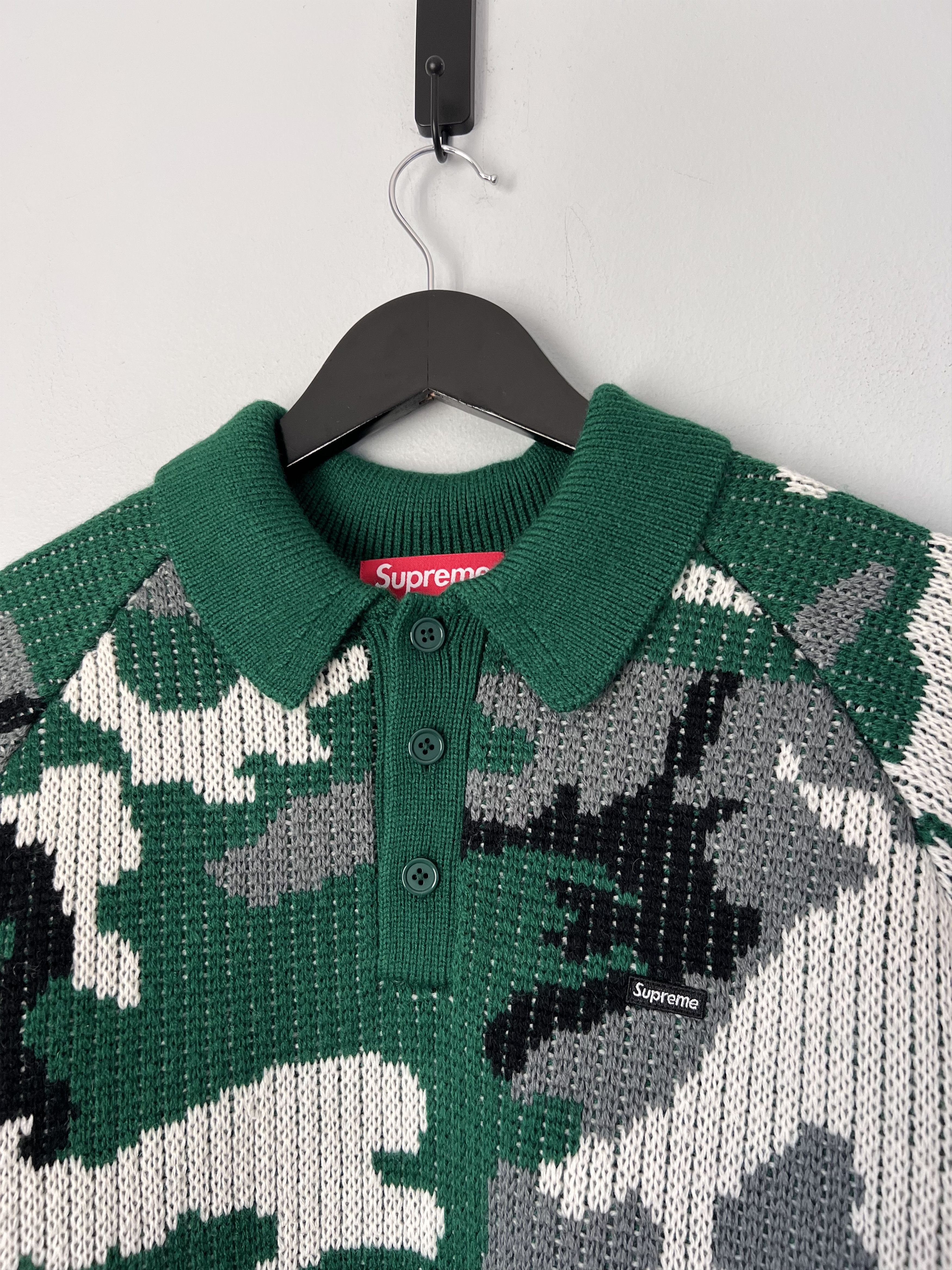 Supreme Supreme Small Box Logo Polo Sweater in Green Camo Size US M / EU 48-50 / 2 - 2 Thumbnail