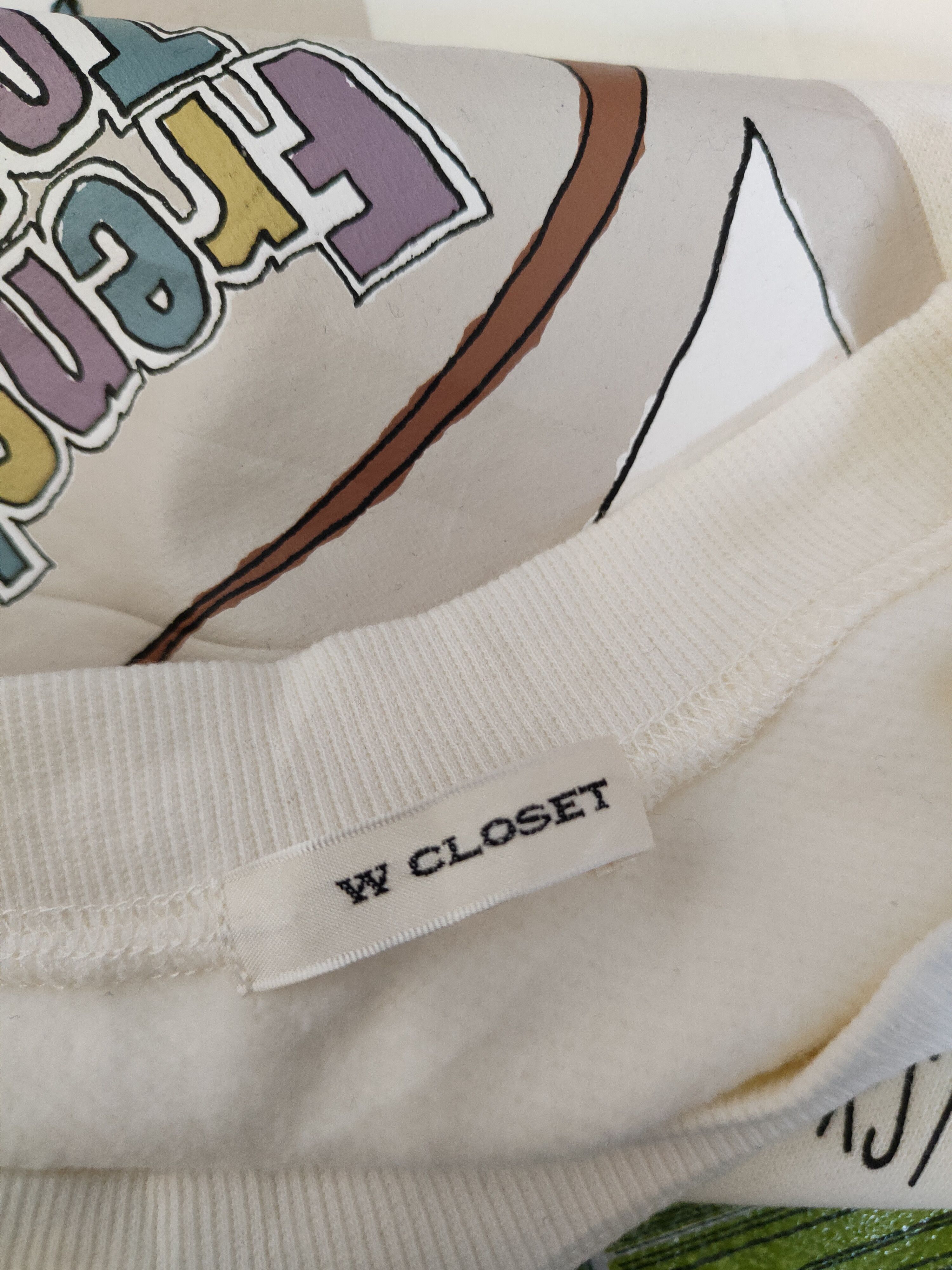 Japanese Brand × Vintage W Closet Ivory Sweatshirts #S2553 Size US XL / EU 56 / 4 - 12 Thumbnail