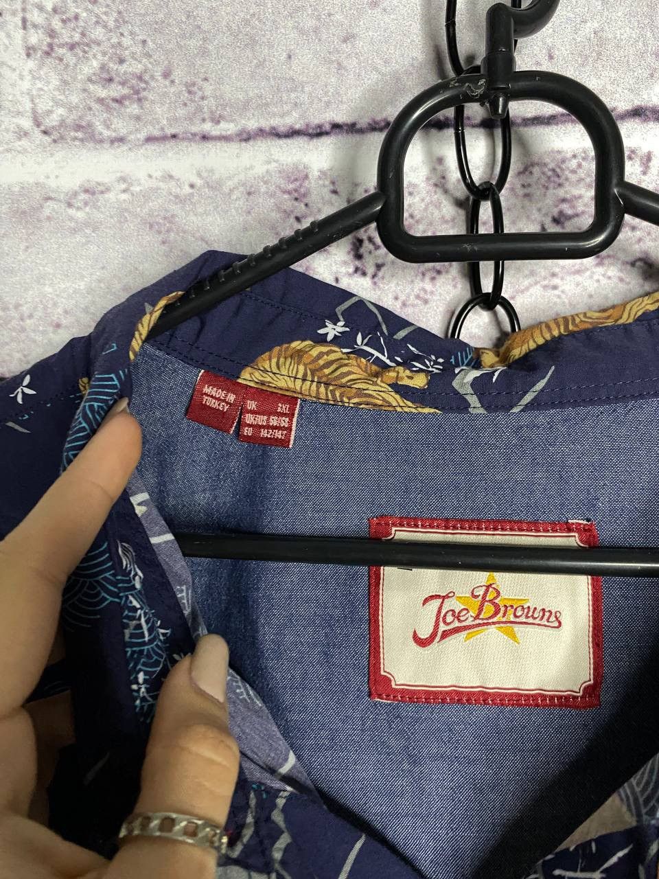 Joe Browns MENS vintage Joe Brouns Shirt Size 3XL surf style crazy Size US XXL / EU 58 / 5 - 3 Thumbnail