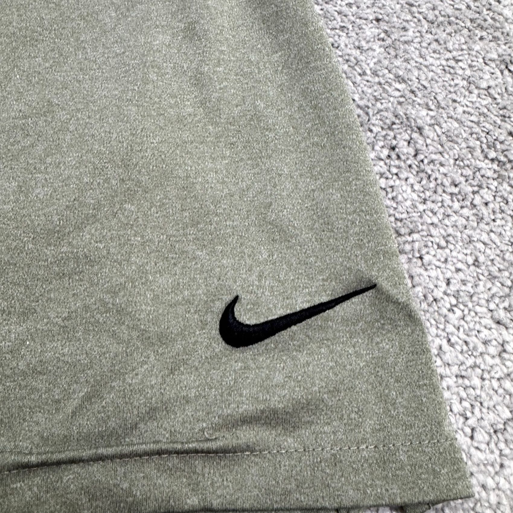 Nike Nike Dri-Fit Training Shorts Mens Medium Heather Green Elastic Waist Activewear Size US 31 - 6 Thumbnail