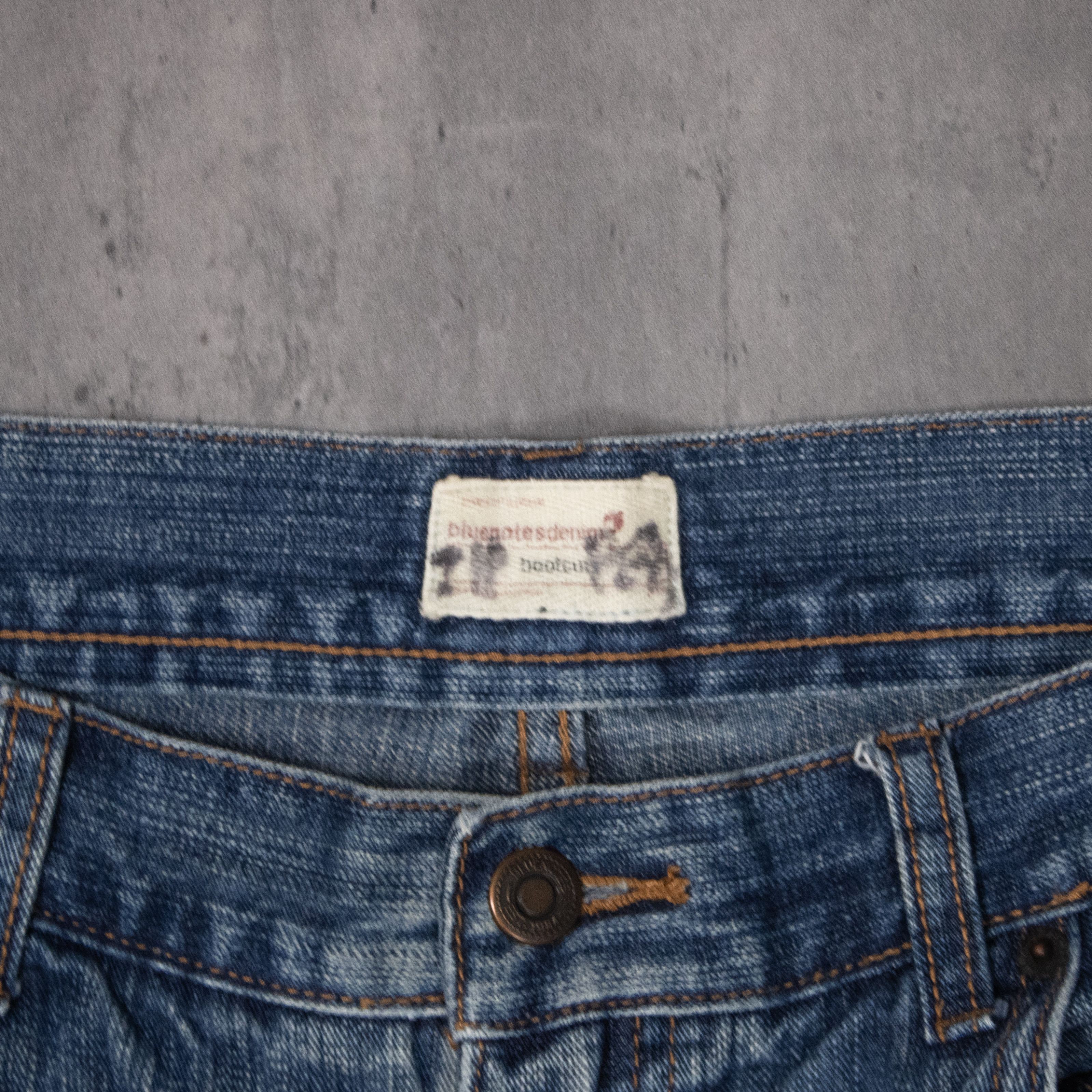 Japanese Brand Vintage Y2K Bluenotes Baggy Mid Wash Wide Leg Denim Jeans Size US 34 / EU 50 - 9 Thumbnail