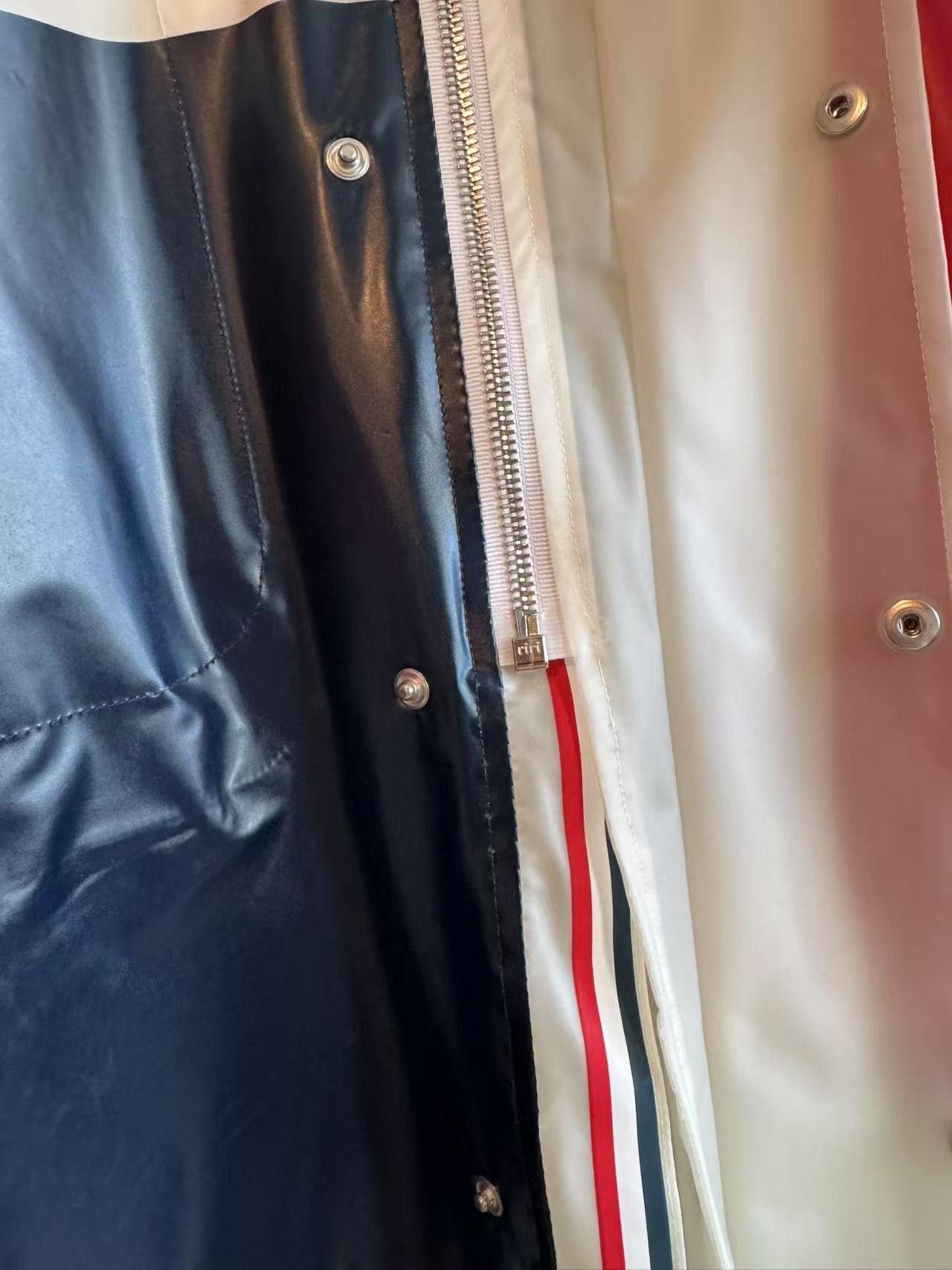 Thom Browne Thom Browne Transparent Stripe Rain Coat Size US M / EU 48-50 / 2 - 9 Thumbnail