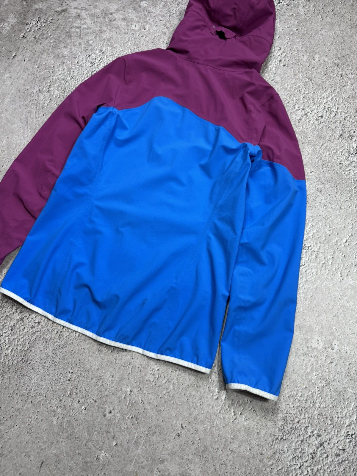 Other Hyphen Sports Women’s Outdoor Hooded Waterproof Shell Jacket Size M / US 6-8 / IT 42-44 - 14 Thumbnail