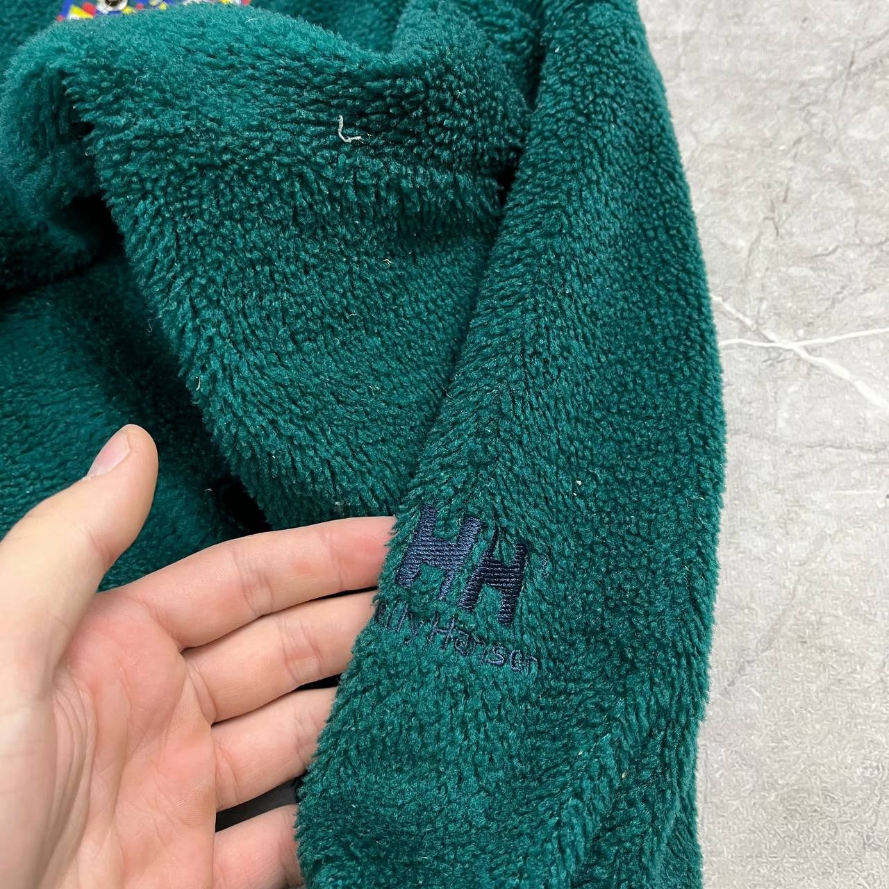 Vintage Vintage Helly Hanses Sherpa Fleece Sweatshirt Size L Size US L / EU 52-54 / 3 - 10 Thumbnail