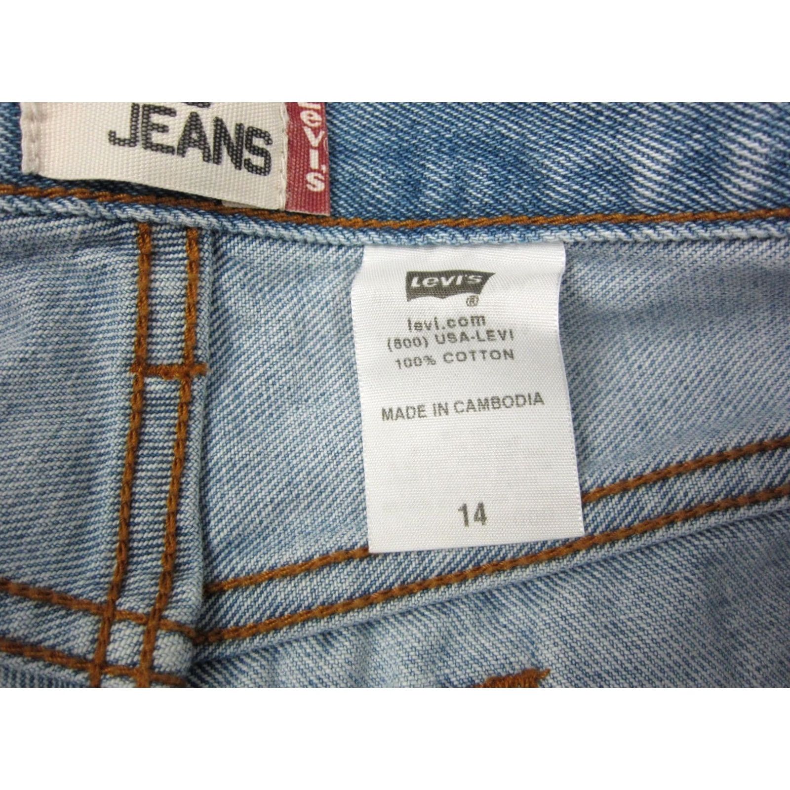 Levi's VINTAGE Levi's Shorts Denim 14 Teens Blue 90s Lightwash Jorts 550 Cotton Denim Relaxed 5-Pocket Mens Women Boys Girls Size 36" / US 14 / IT 50 - 4 Thumbnail
