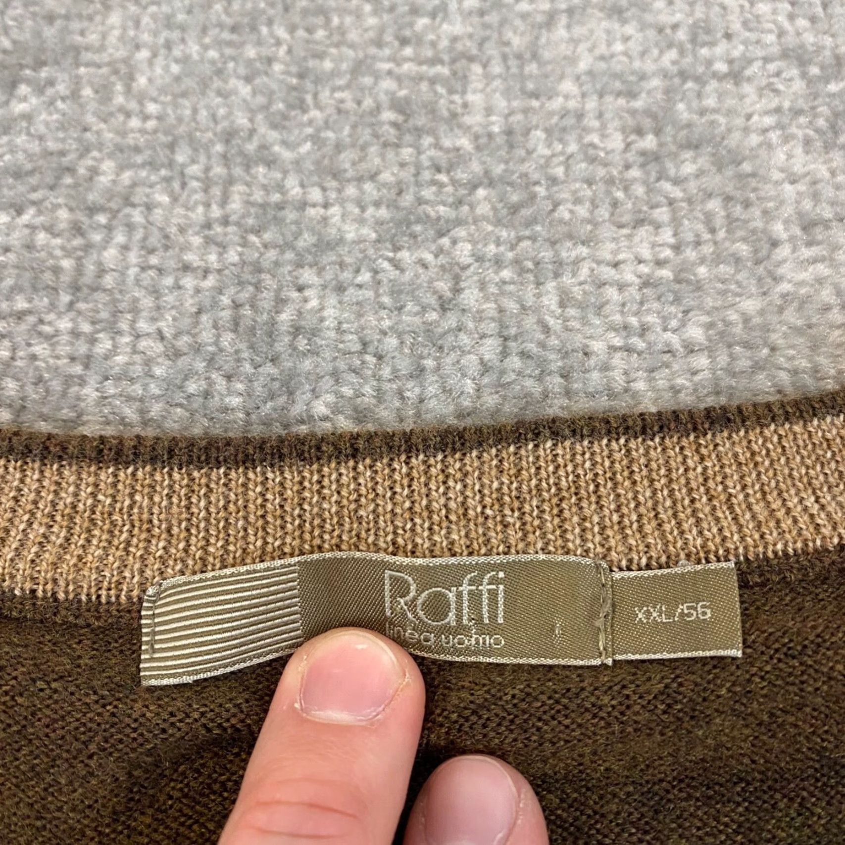 Vintage VINTAGE Linea Uomo Sweater Mens 2XL Brown Wool V-Neck Pullover Knit All Seasons Size US XXL / EU 58 / 5 - 2 Thumbnail