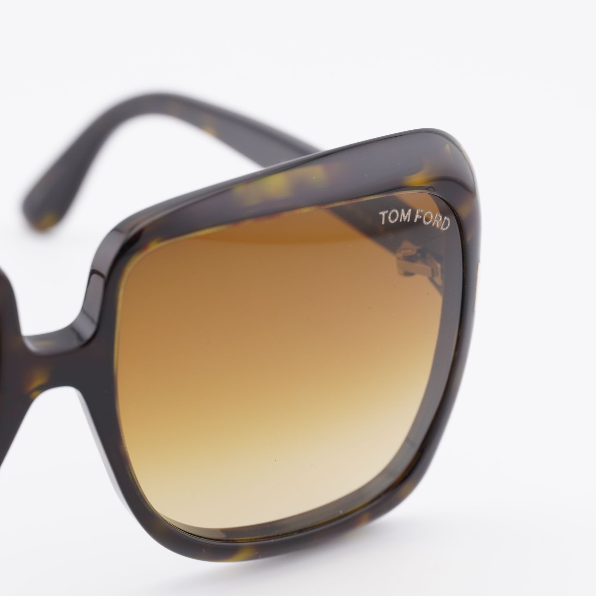 Tom Ford Tom Ford Lorelai FT1156 52E Sunglasses Havana Butterfly Fram Size ONE SIZE - 7 Thumbnail