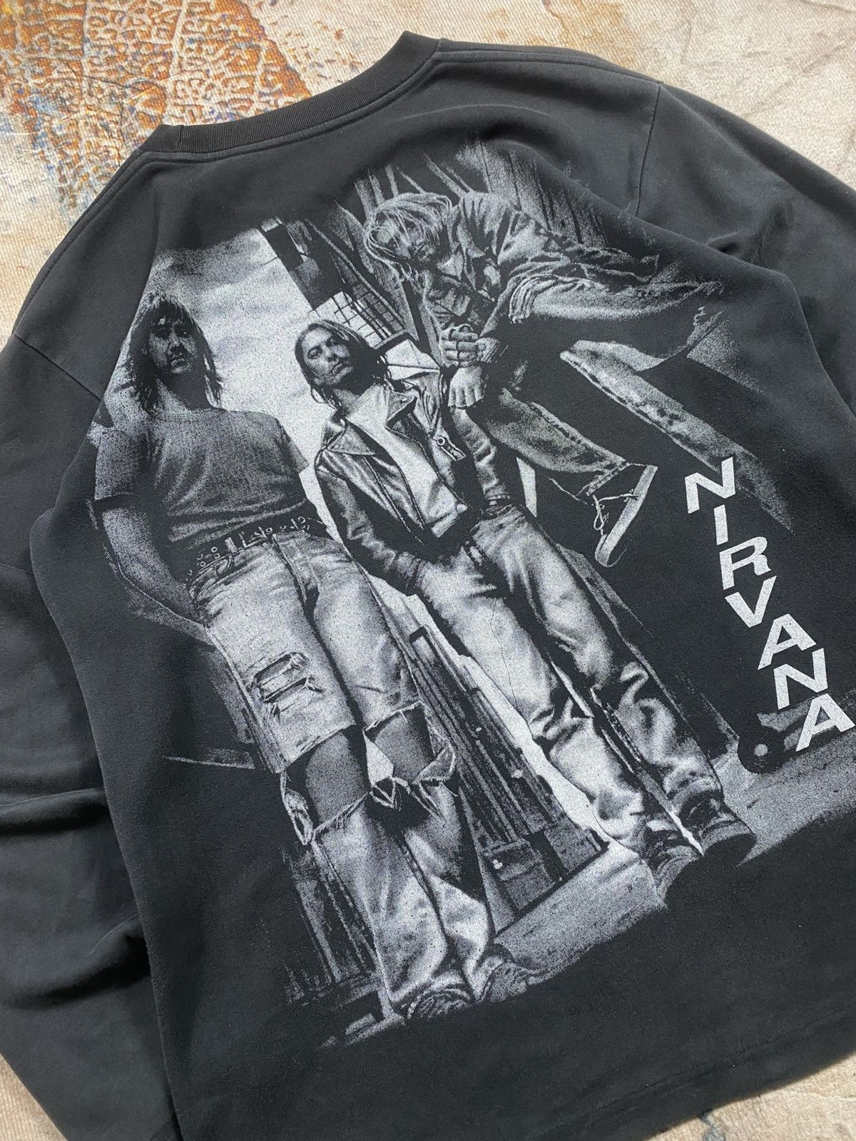 Band Tees Vintage Faded NIRVANA Long Slevee Size US M / EU 48-50 / 2 - 4 Thumbnail
