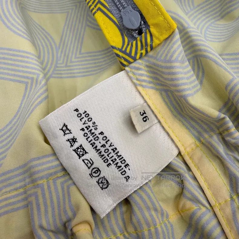 Hermes Hermes Yellow Pig Nose Button Full Print Waist Cinching Ho Size XS / US 0-2 / IT 36-38 - 4 Thumbnail
