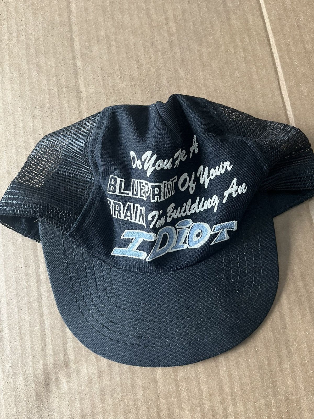 Vintage Vintage Idiot Meme Hat Size ONE SIZE - 2 Thumbnail
