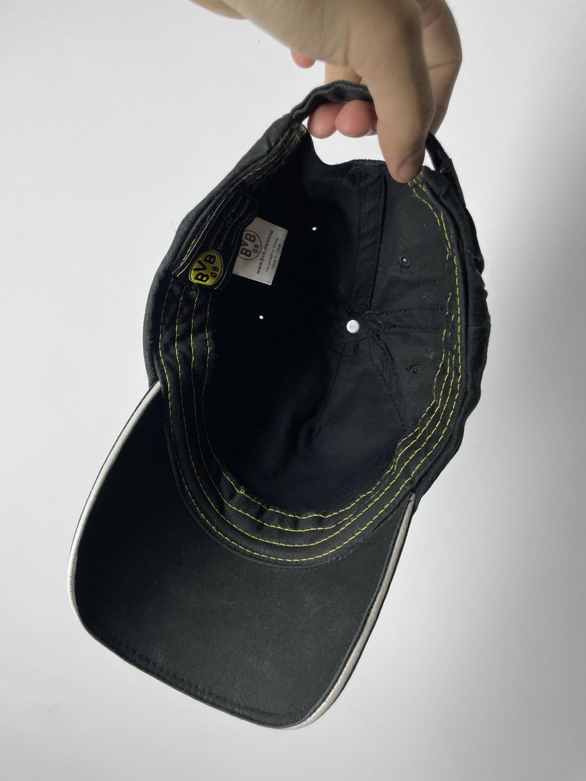 Other Vintage Faded BVB Big logo Embroidered Dortmund Cap Size ONE SIZE - 13 Thumbnail