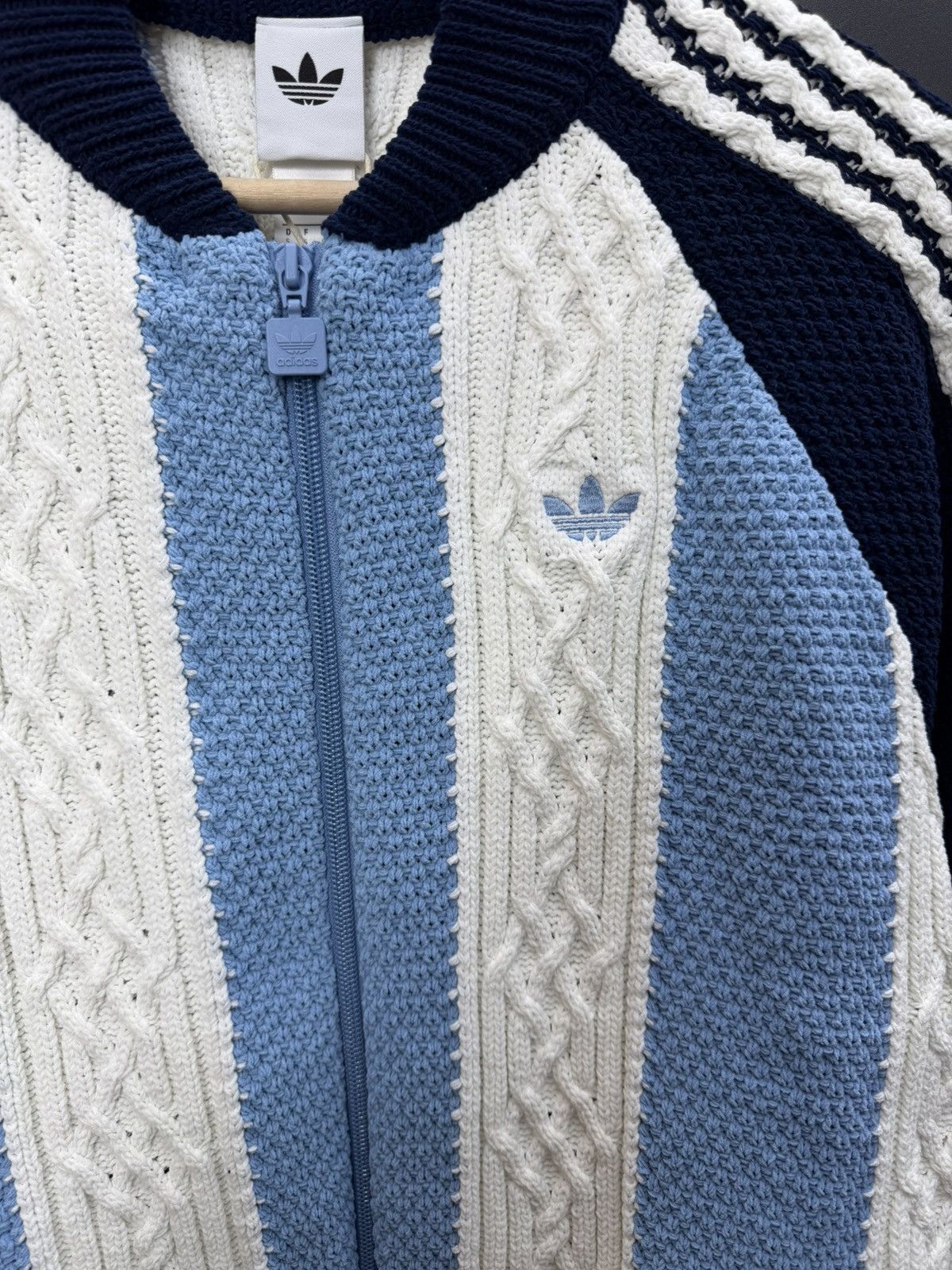 Adidas Adidas Women’s Archive Cutline Knit Track Top Jacket Size S / US 4 / IT 40 - 4 Thumbnail