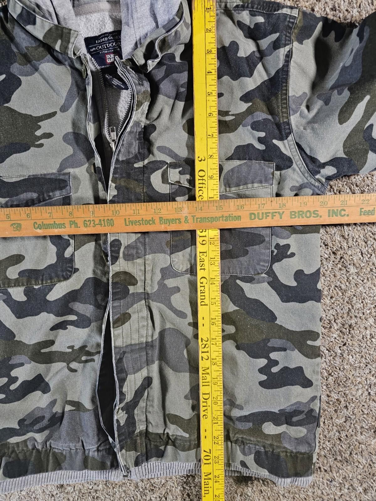 Faded Glory Faded Glory Heavy Fullzip Hooded Camo Jacket XL 16-18 Size US XL / EU 56 / 4 - 6 Thumbnail