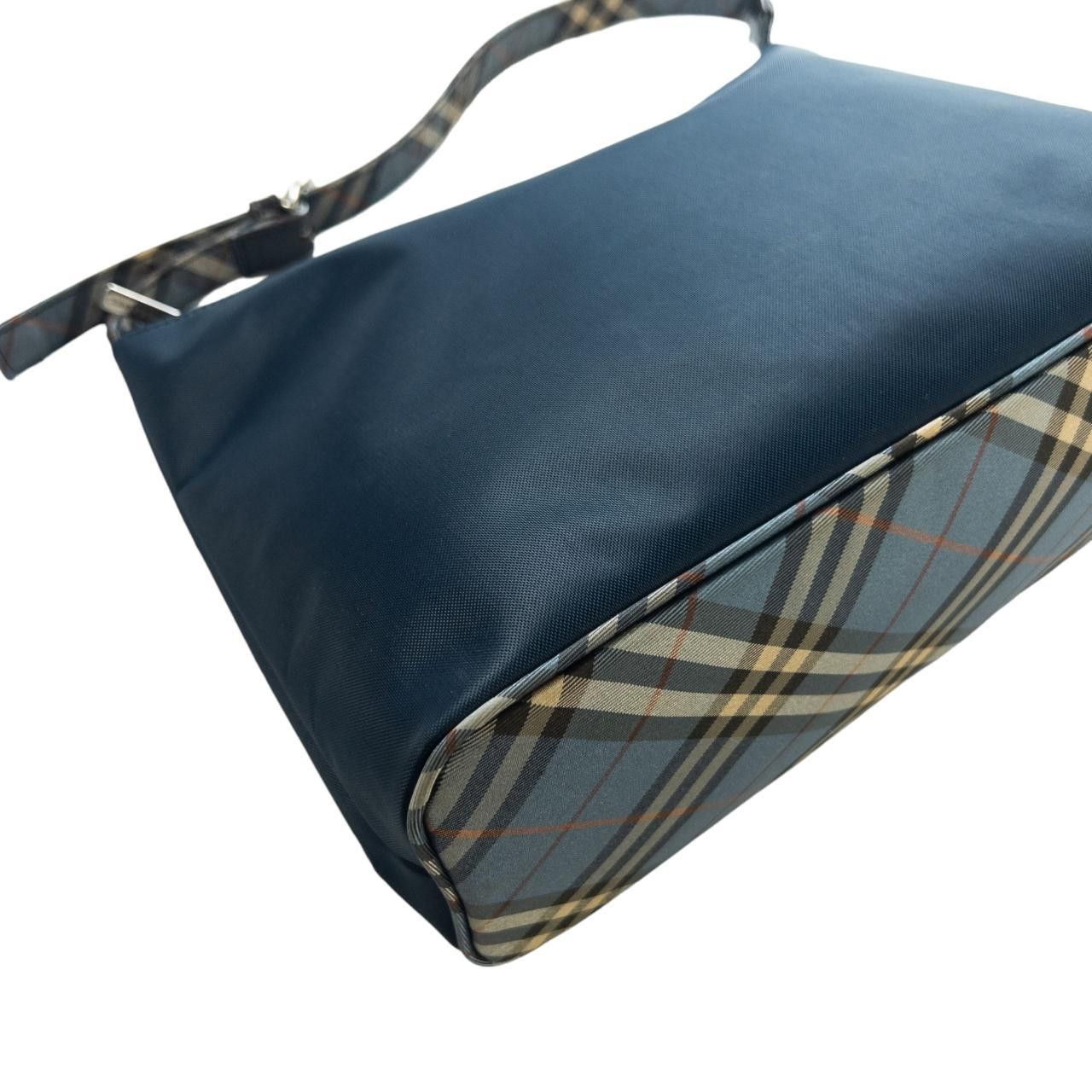 Burberry Vintage Burberry Shoulder Bag Size ONE SIZE - 5 Thumbnail