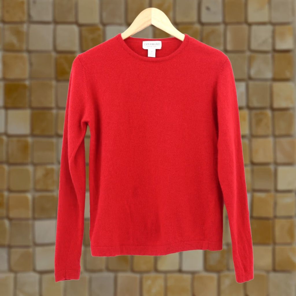 Vintage Sutton Studio Women's Sweater Shirt? (Original title is "Sutton Studio Women's Cashmere Long Sleeve Sweater Red Sz M") Size M / US 6-8 / IT 42-44 - 1 Thumbnail