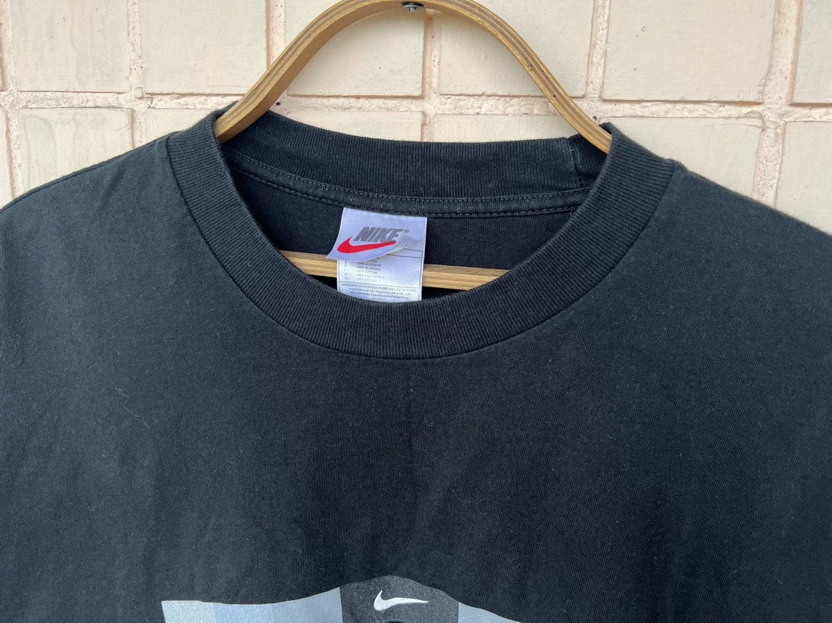 Nike Vintage Nike T Shirt Big Logo Swoosh 2000s Y2K Size US XL / EU 56 / 4 - 9 Thumbnail