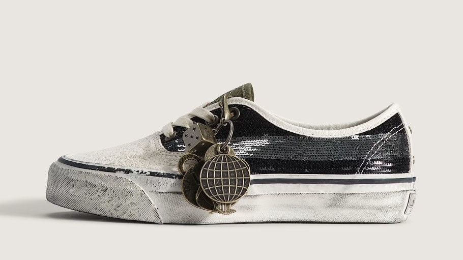 Vans Vans havana chanel charm Size US 8 / EU 41 - 5 Thumbnail