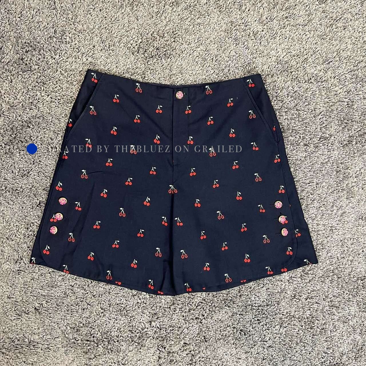 Gucci Embroidered Cherry Blue Shorts Size US 28 / EU 44 - 1 Thumbnail