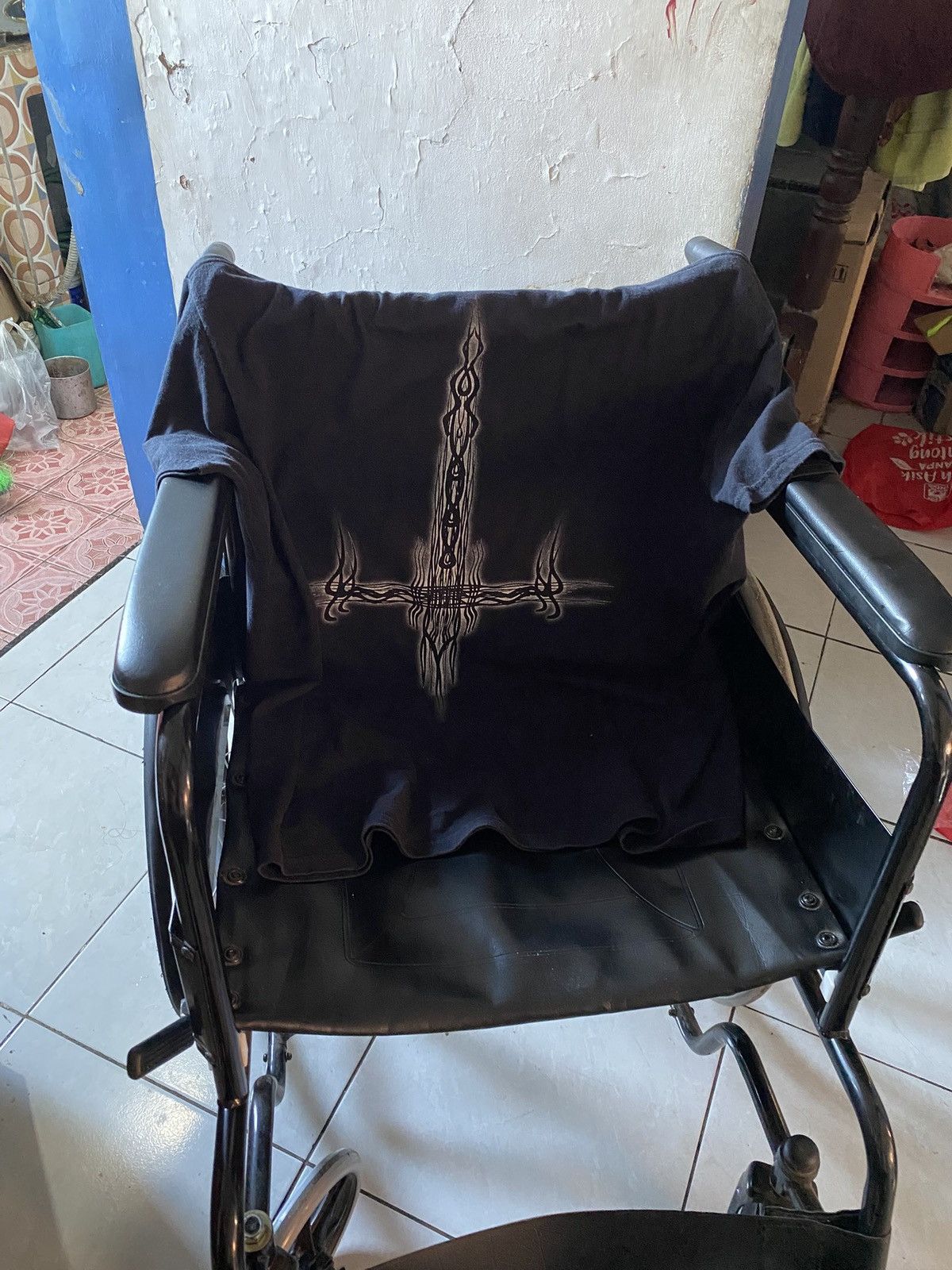 Band Tees Rare Vintage Gorgoroth 1997 Under The Sign Black Metal Tee Size US XL / EU 56 / 4 - 5 Thumbnail