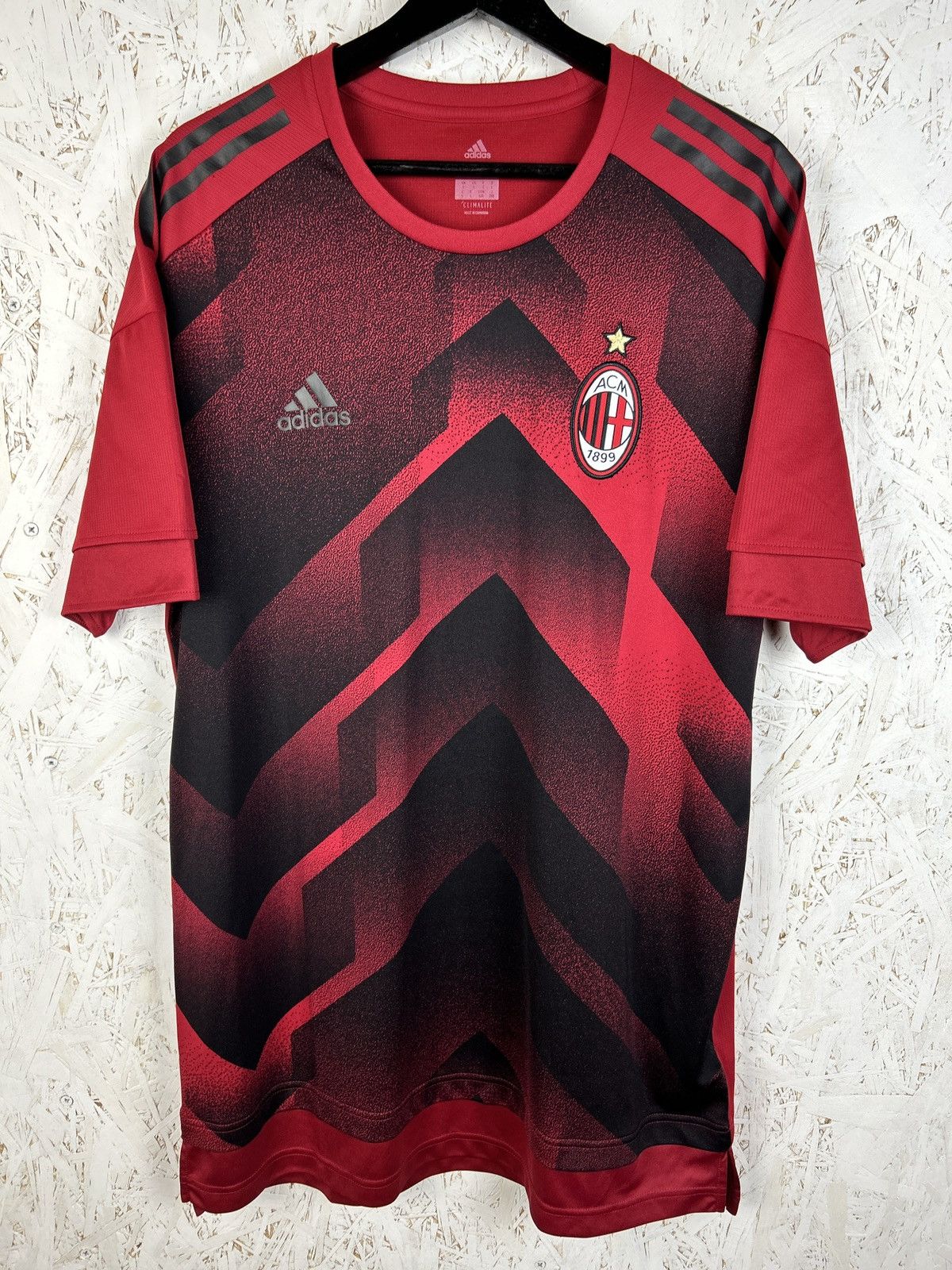 Other Adidas AC Milan 2017/18 Pre-Match Training Jersey Red L Size US L / EU 52-54 / 3 - 1 Thumbnail