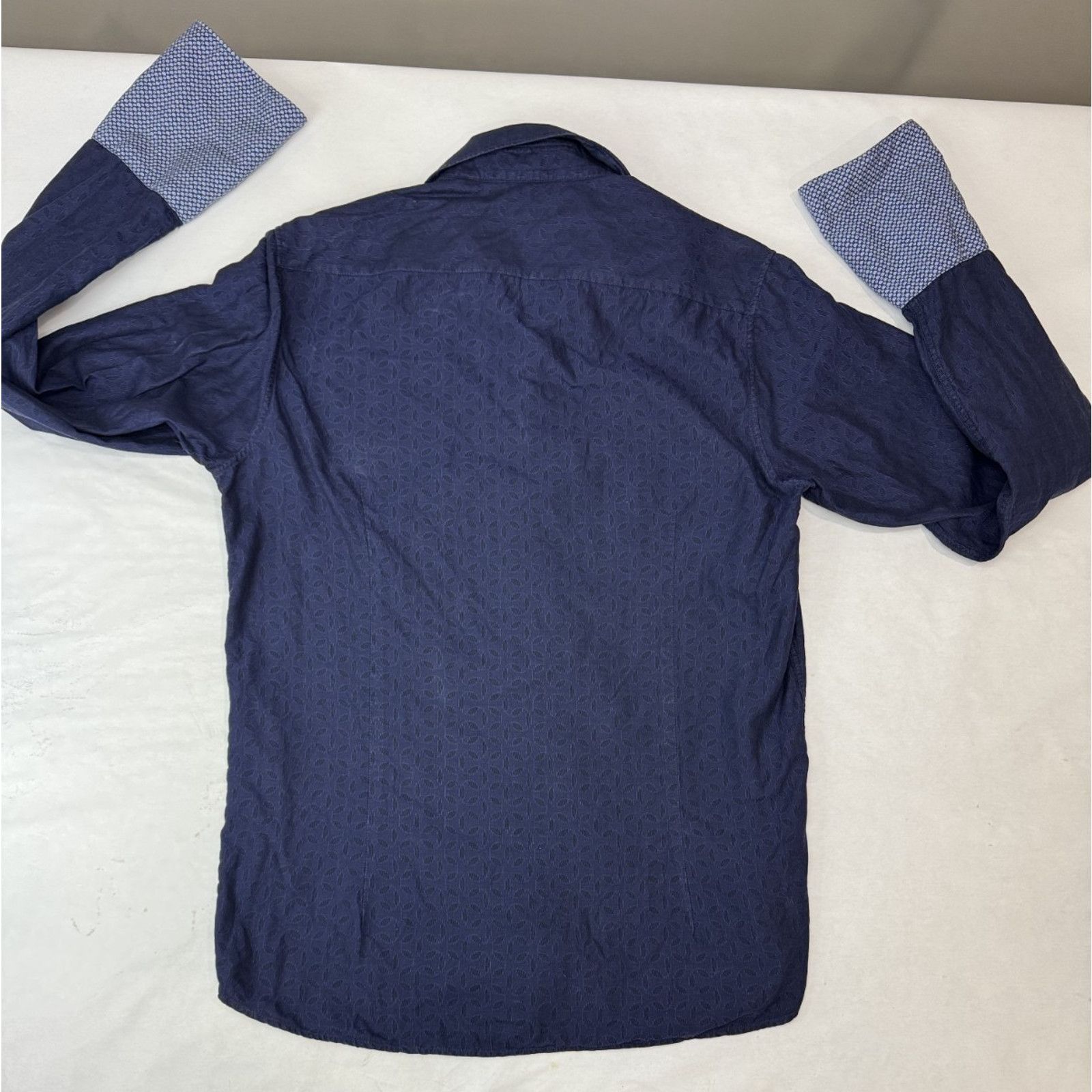 Ted Baker Ted Baker Navy Blue Contrast Flip Cuff Shirt Men Preppy 15.5 Size US M / EU 48-50 / 2 - 2 Thumbnail