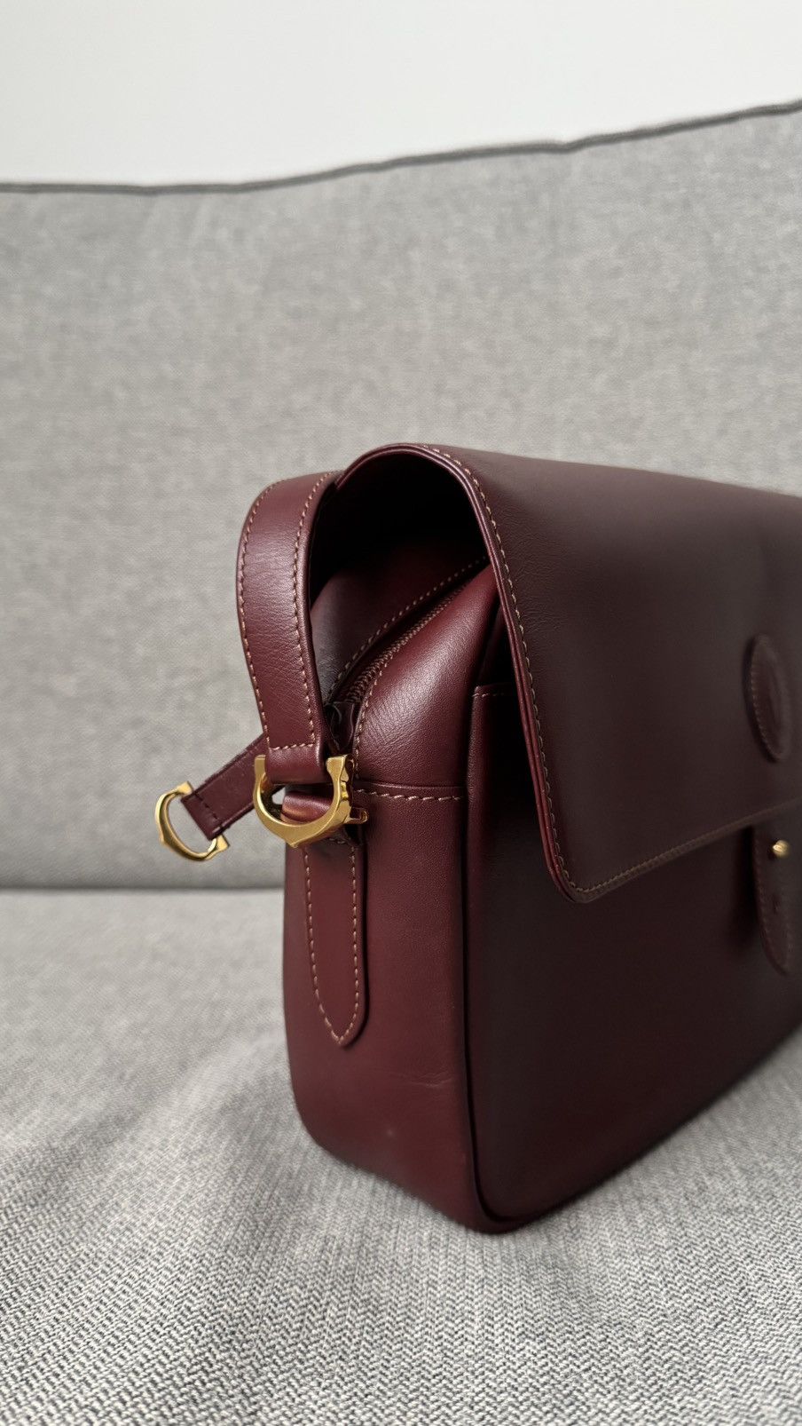 Cartier Cartier Must de Cartier Burgundy Leather Shoulder Bag Size ONE SIZE - 7 Thumbnail