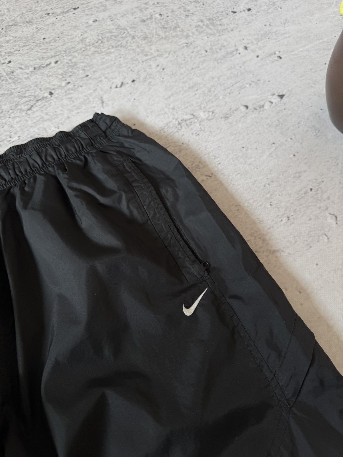 Nike × Vintage NIKE NYLON VINTAGE Y2K OVERSIZE BAGGY FIT PANTS SWEATPANTS Size US 34 / EU 50 - 6 Thumbnail