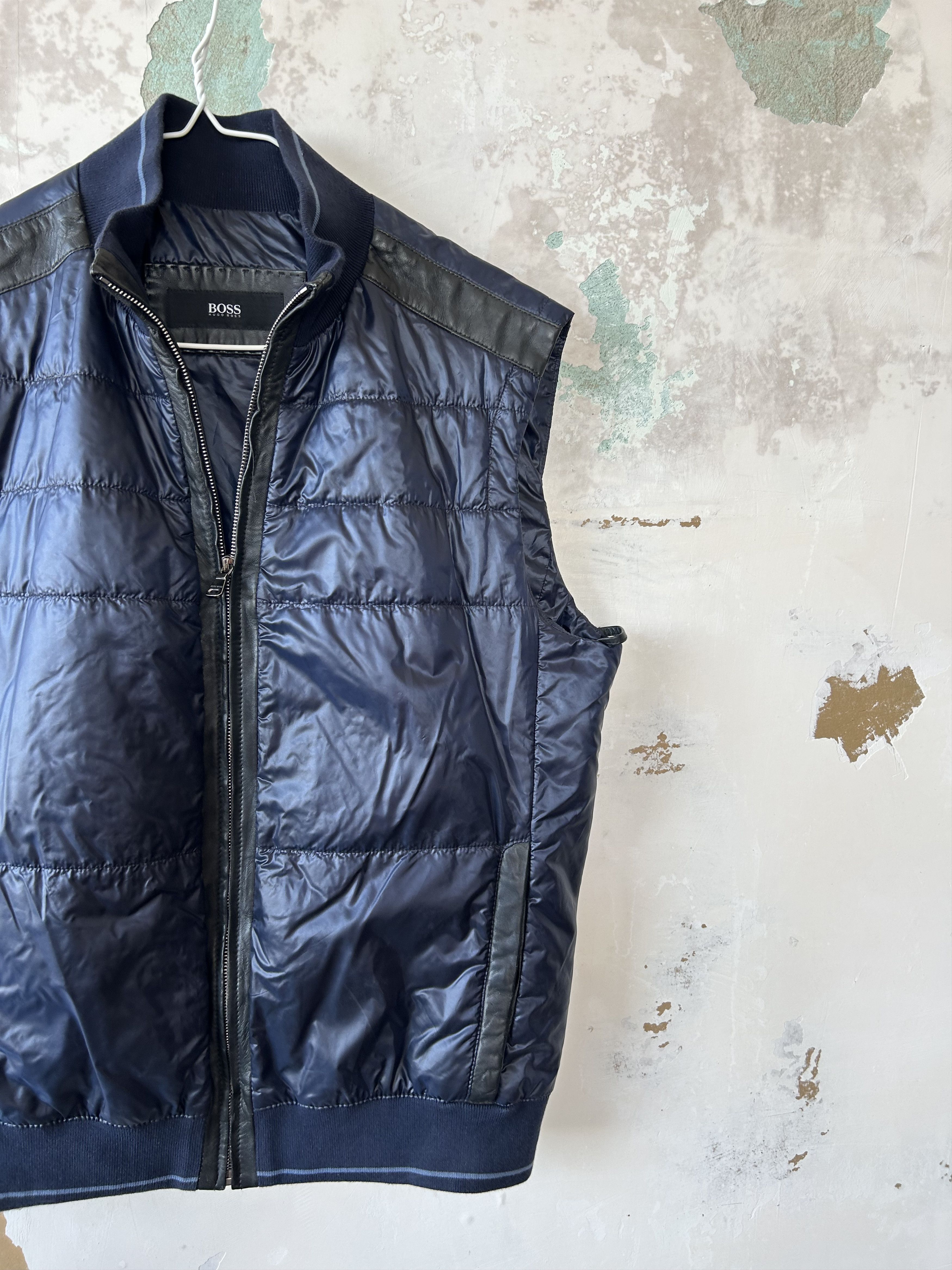 Hugo Boss Hugo Boss Gilet Vest Blue Size 50 Size US M / EU 48-50 / 2 - 2 Thumbnail