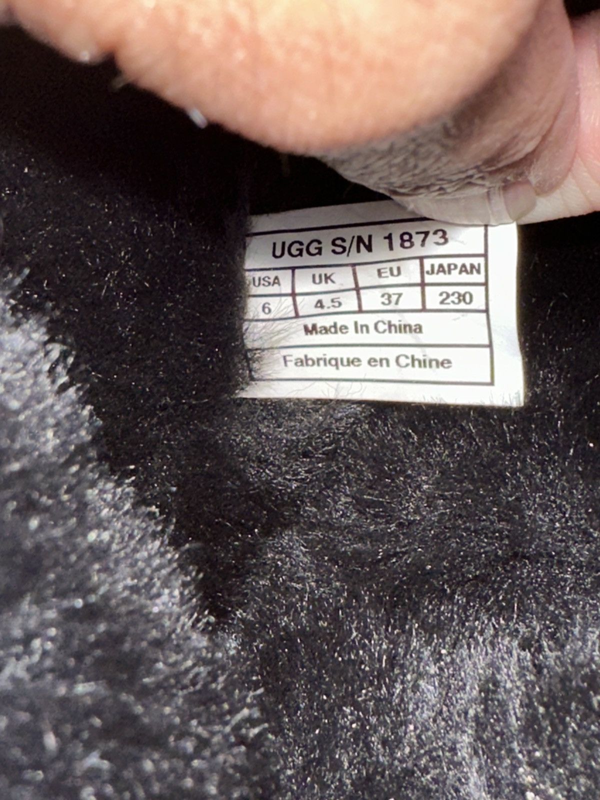 Ugg UGG Australia Bailey Triple Button Black Boot Sheepskin 1873 Size US 6 / IT 36 - 7 Thumbnail