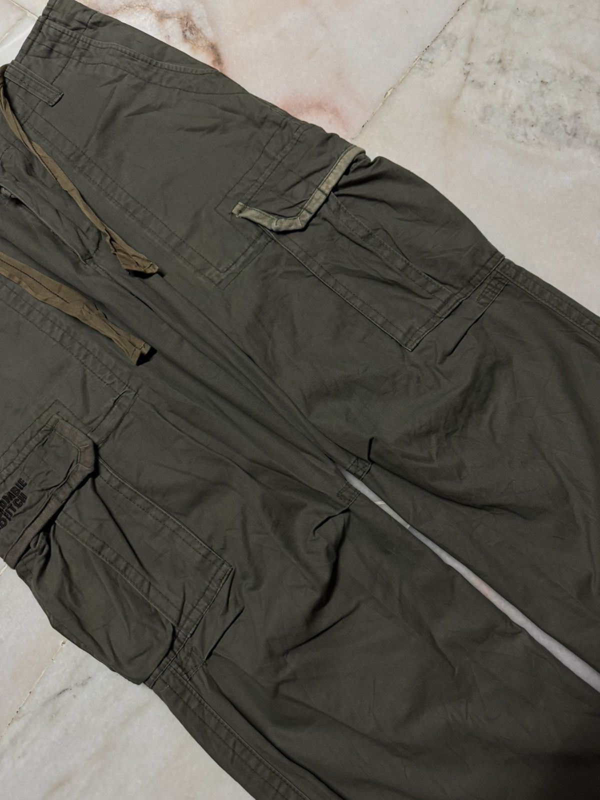 Abercrombie & Fitch Y2K ABERCROMBIE UTILITY MILITARY REG.US.TM CARGO PANTS Size US 34 / EU 50 - 6 Thumbnail