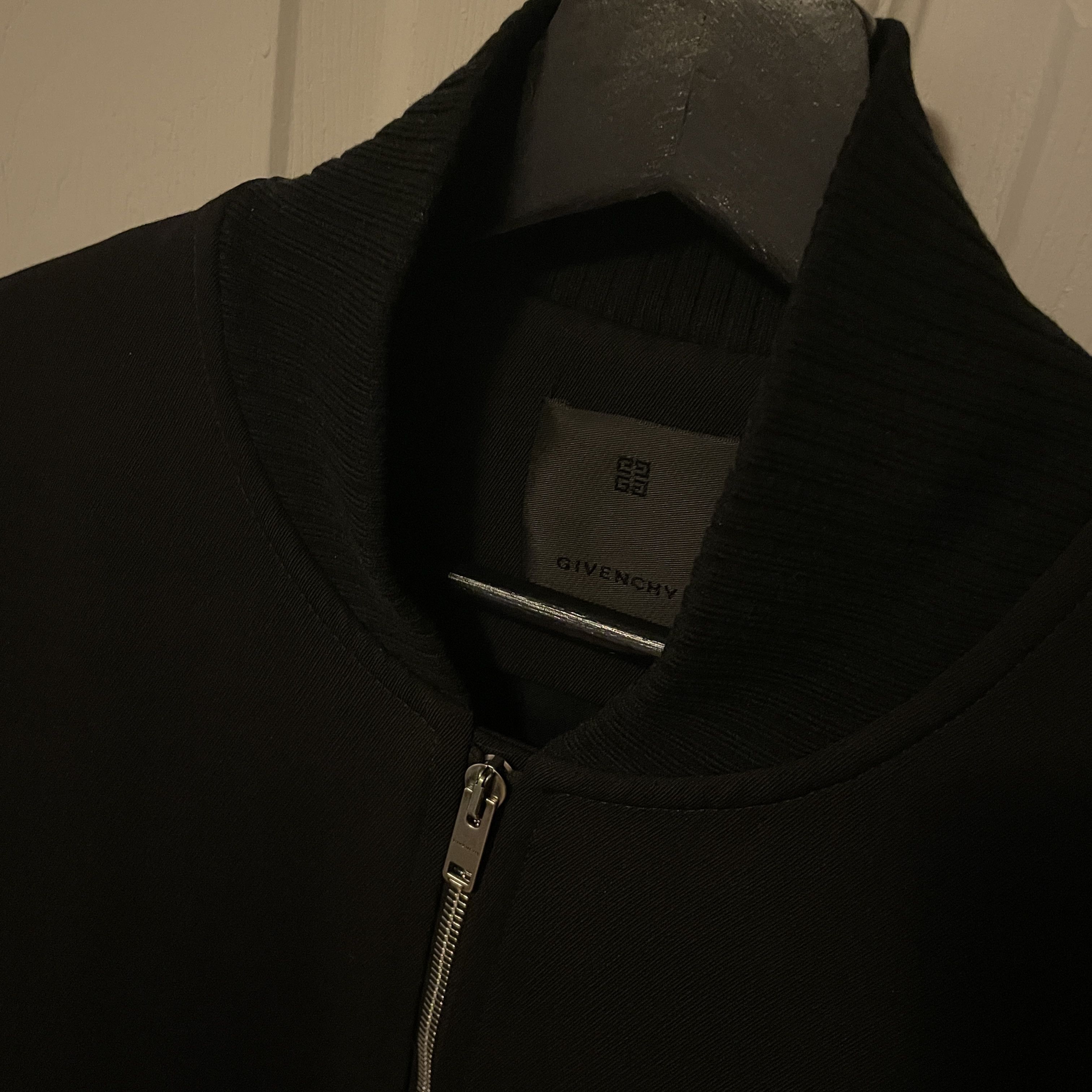 Givenchy GIVENCHY Black 4G Logo Virgin Wool Bomber Jacket Men L 50 Size US M / EU 48-50 / 2 - 5 Thumbnail