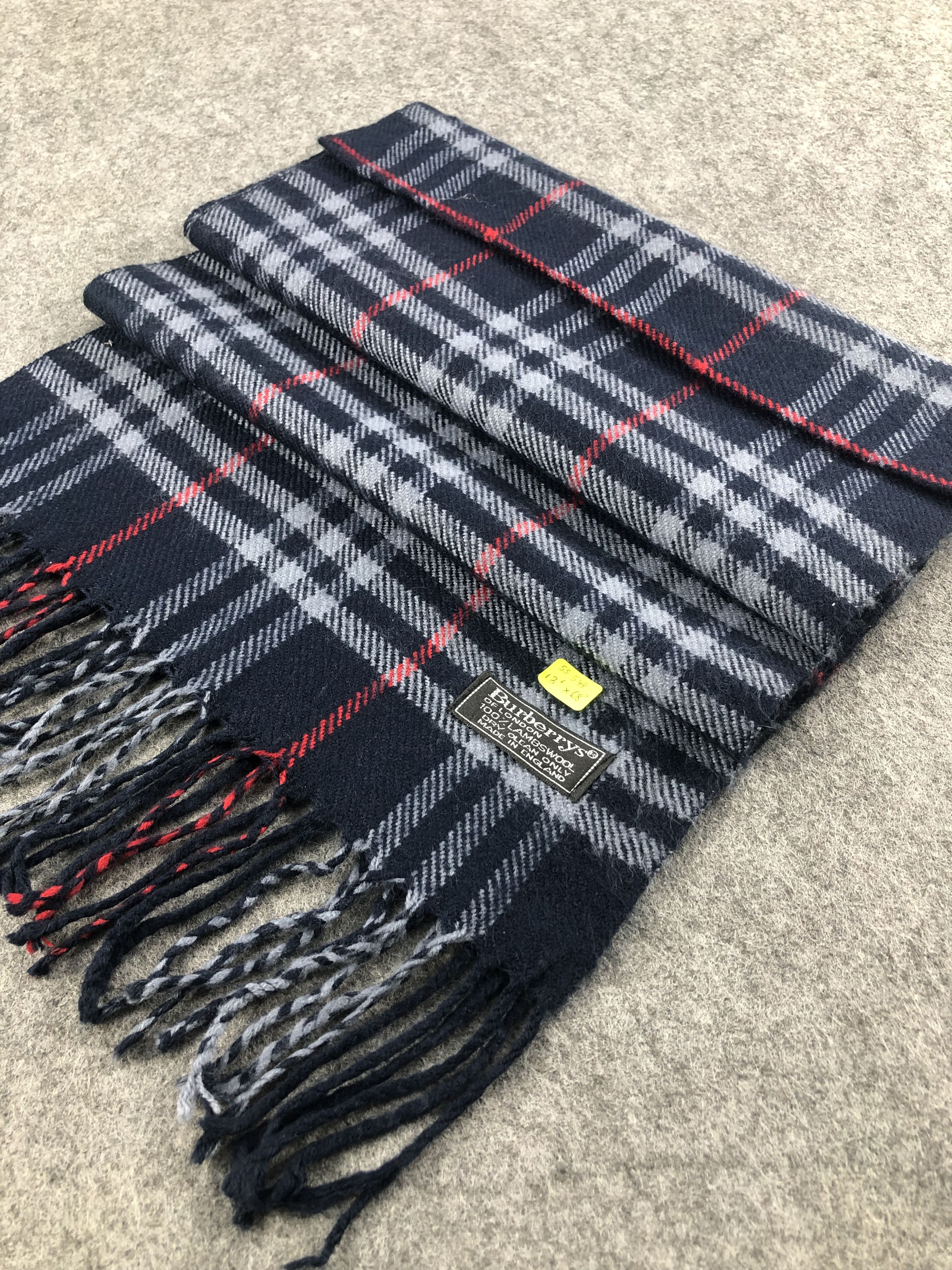Burberry Vintage Burberry Scarf / Muffler / Neckwear Size ONE SIZE - 3 Thumbnail
