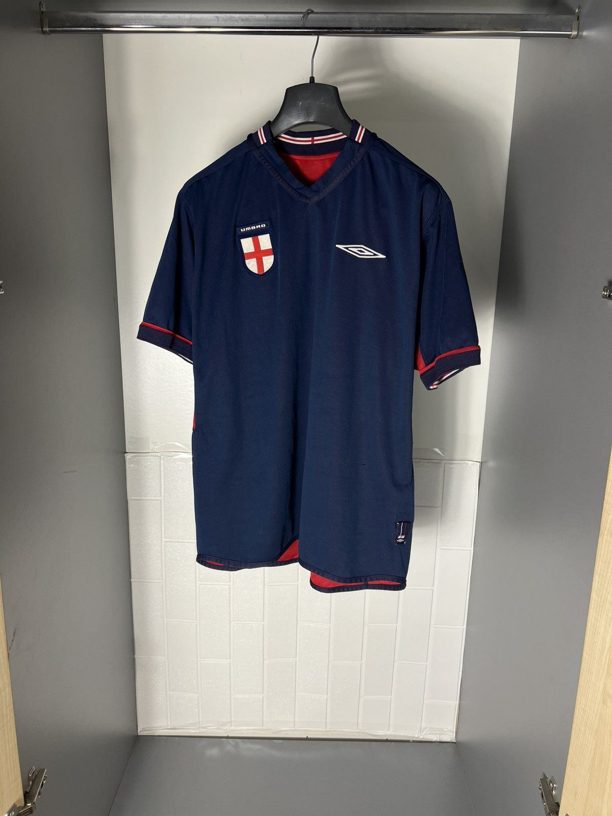 Umbro × Vintage VERY RARE UMBRO ENGLAND RETRO SOCCER JERSEY BLOKECORE 90s Size US XL / EU 56 / 4 - 2 Thumbnail