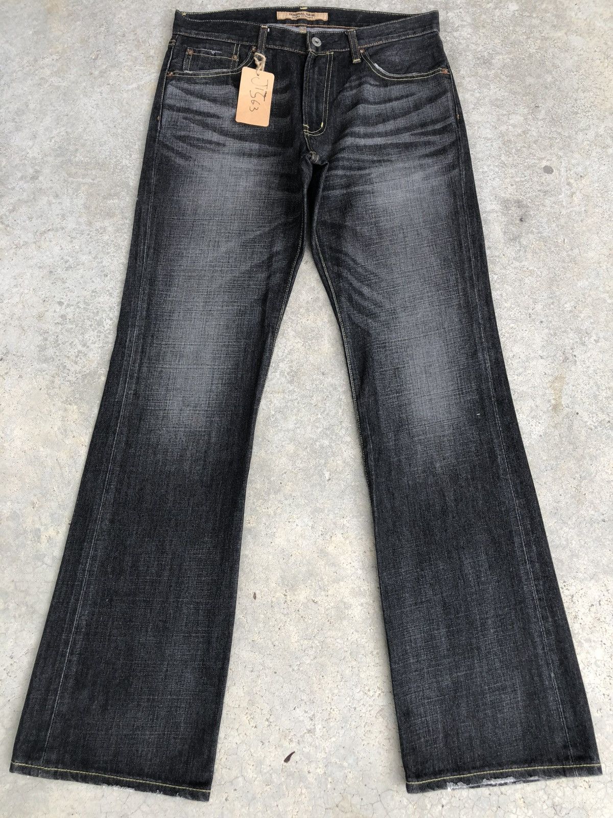 If Six Was Nine Flared Uniqlo Bootcut Distressed Jeans Size US 32 / EU 48 - 1 Thumbnail