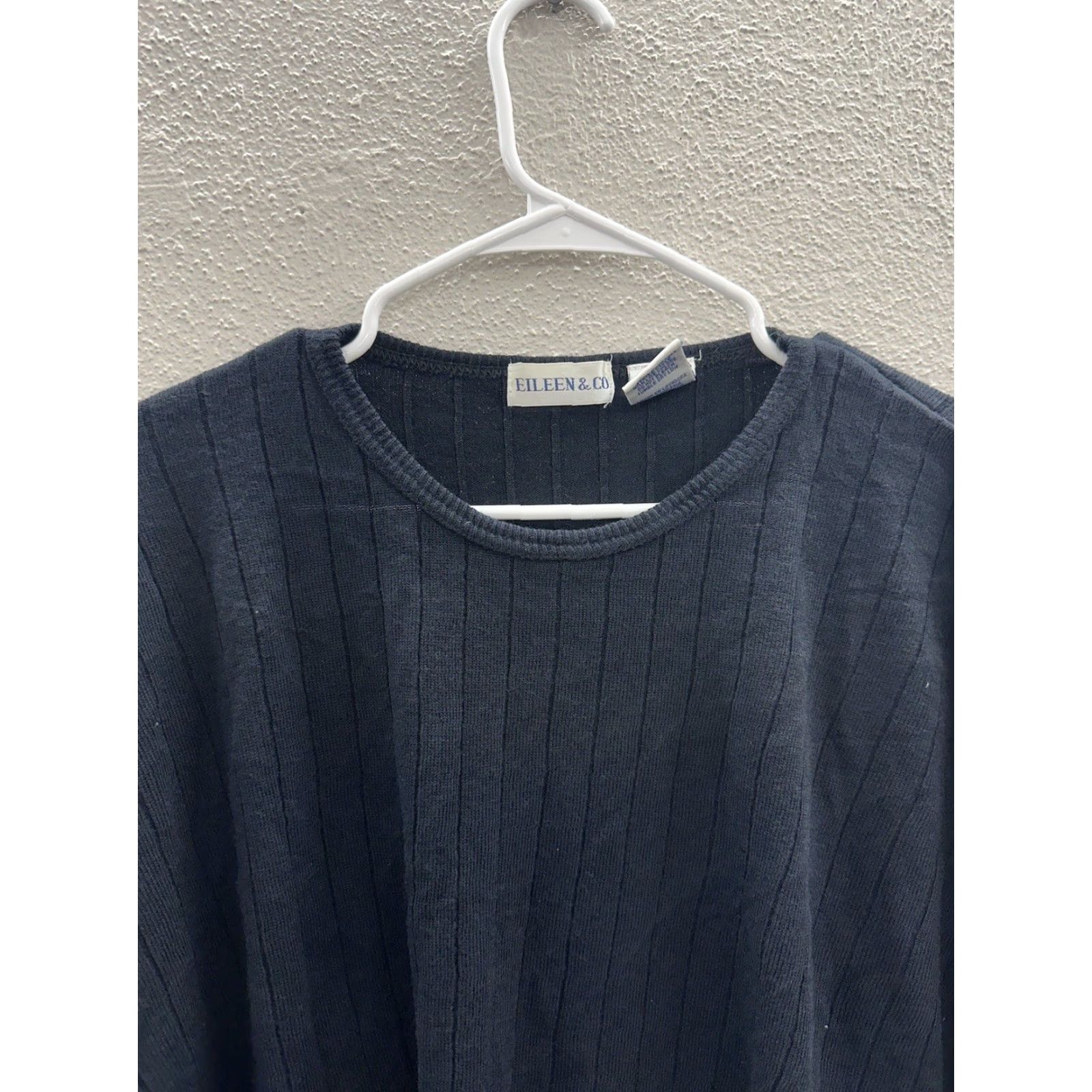 CO Eileen & Co Blouse Womens Sweater Plus Size 18W Black Long Sleeve Round Neck Size XXL / US 16-18 / IT 52-54 - 2 Thumbnail