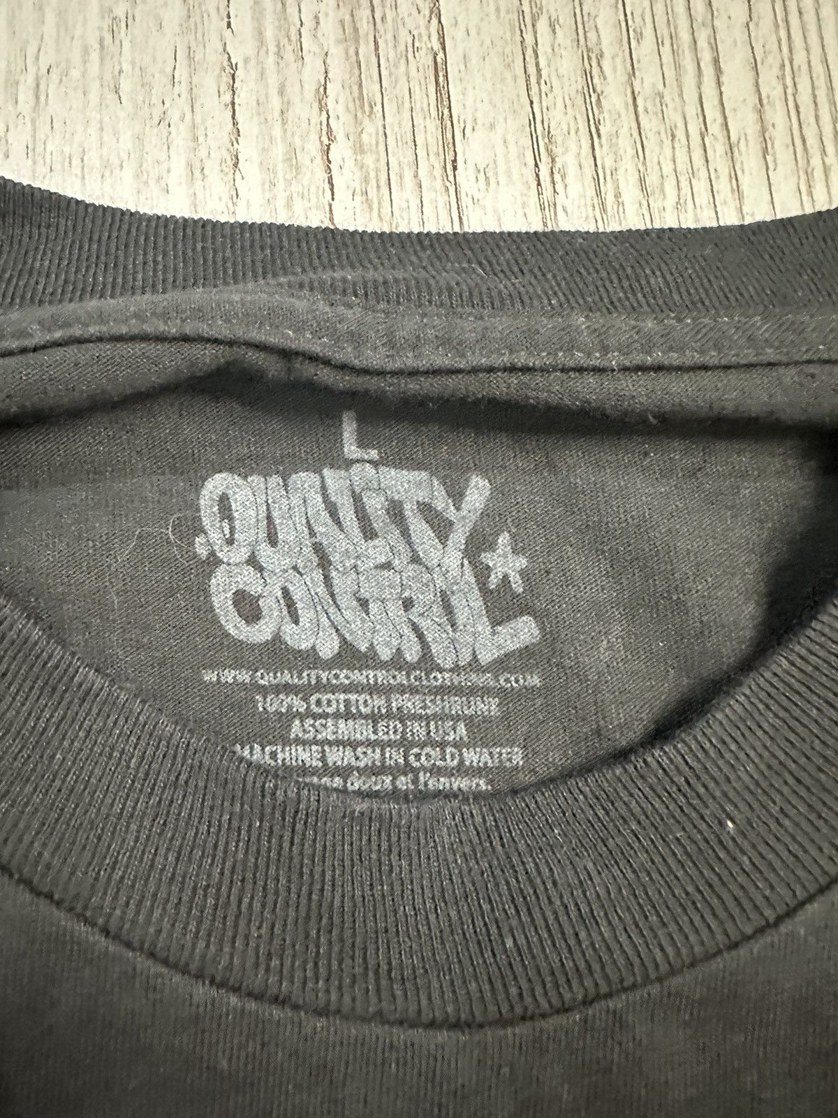 Vintage Quality Control big logo porn T-shirt Size US L / EU 52-54 / 3 - 6 Thumbnail