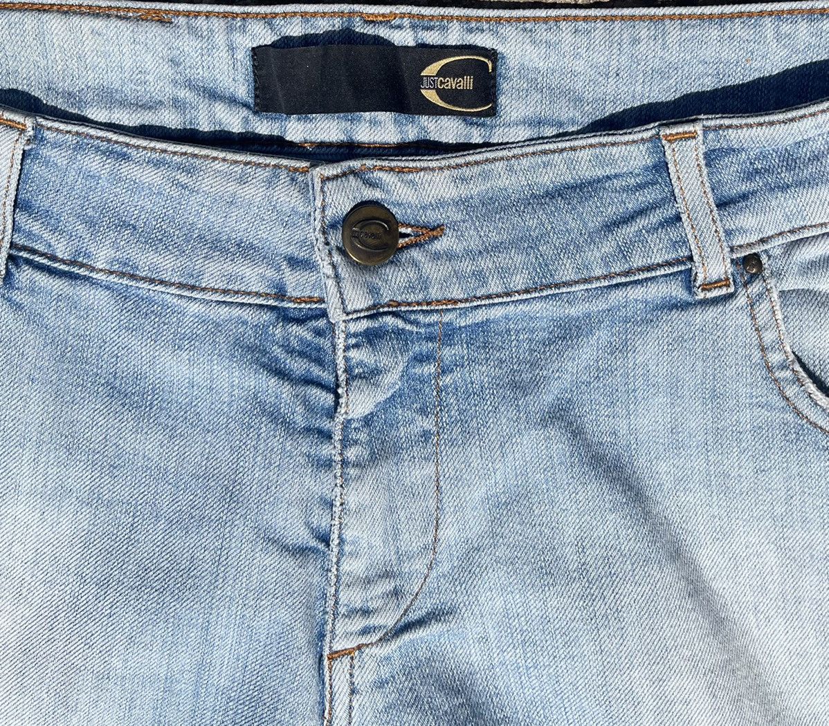 Just Cavalli × Roberto Cavalli Just Cavalli vintage embroidered jeans Size US 28 / EU 44 - 5 Thumbnail