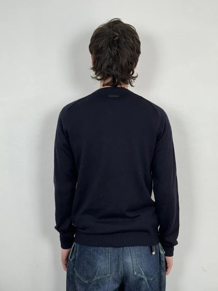 Dolce & Gabbana 2000s Dolce & Gabbana V Neck Navy Wool Sweater Size US S / EU 44-46 / 1 - 3 Thumbnail