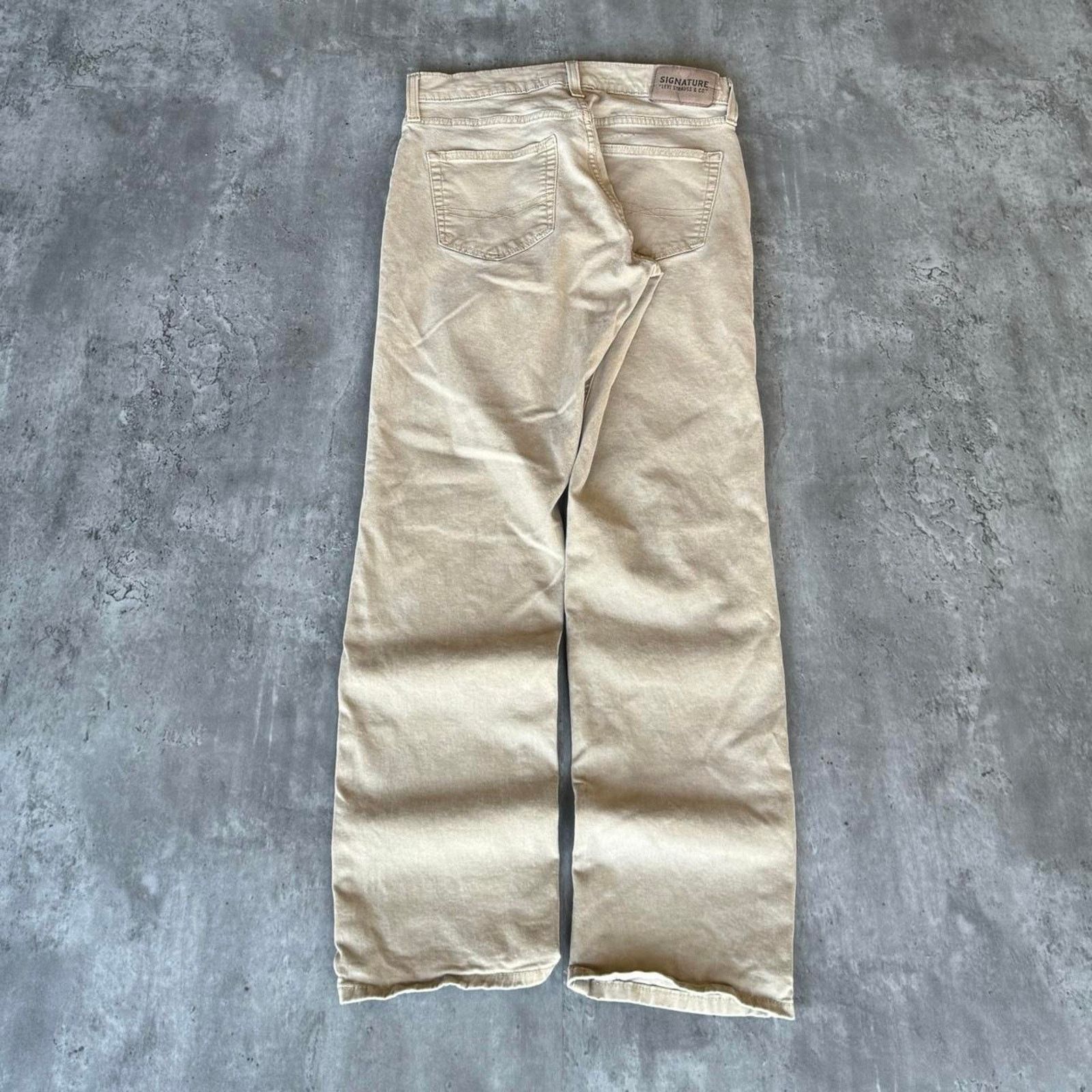 Levi's × Levi's Vintage Clothing Levi’s Athletic Tan Essential Casual Jeans Size US 29 - 1 Thumbnail