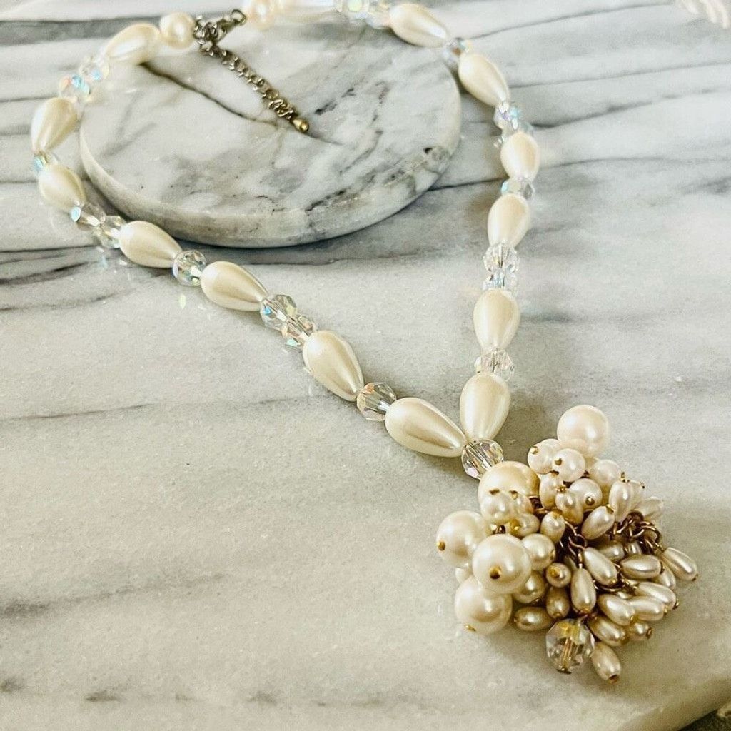 Vintage Faux Pearl Beaded Necklace AB Crystal Beads White Size ONE SIZE - 2 Thumbnail