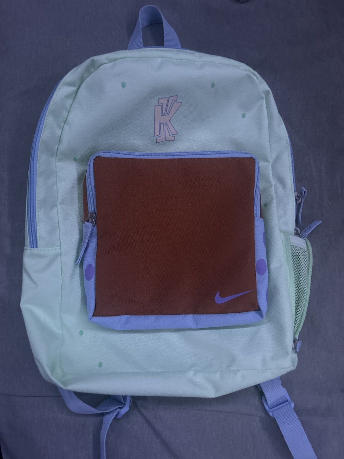 Nike Nike Kyrie Irving x Squidward Backpack Size 30 - 2 Thumbnail