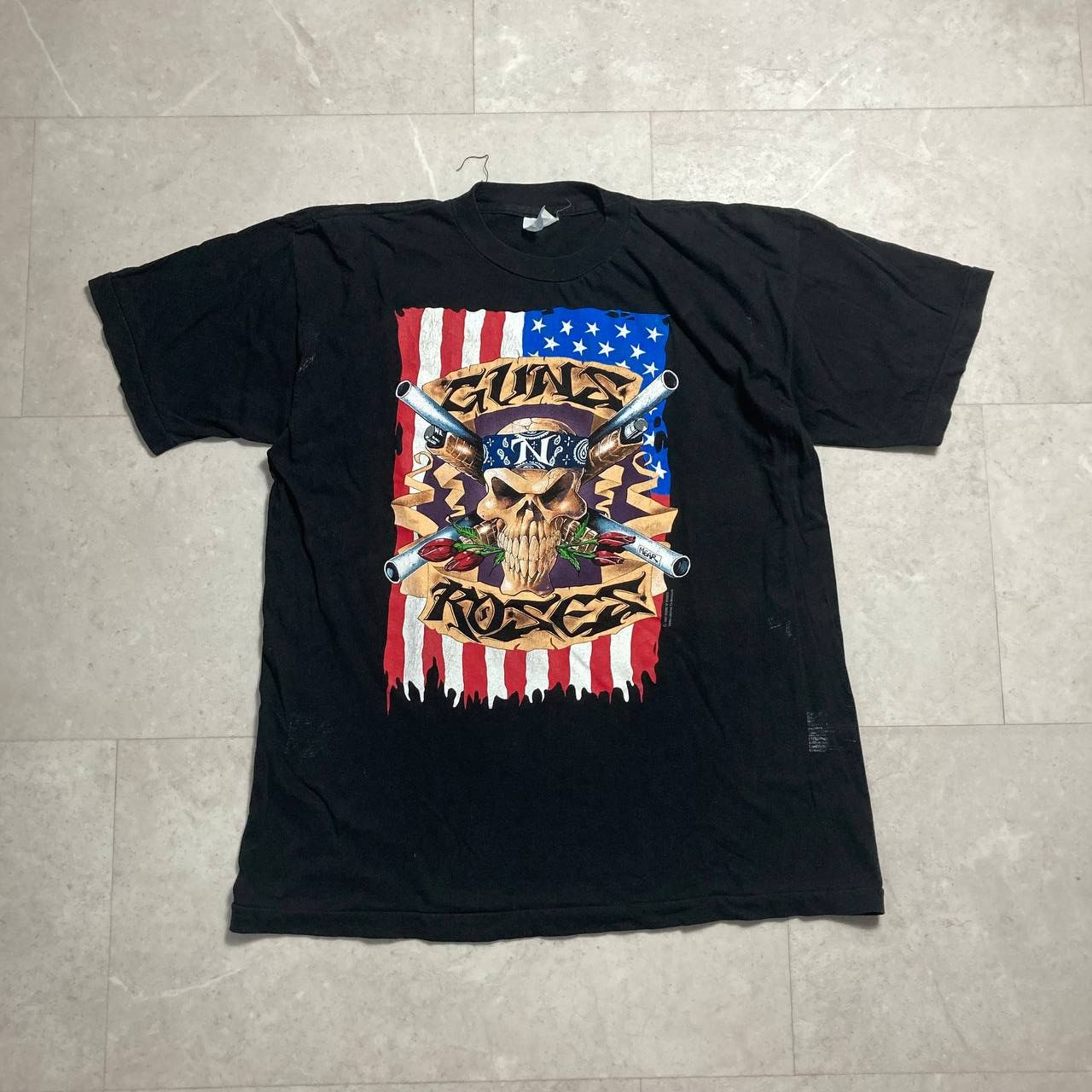 Band Tees Vintage Guns'N'Roses Rock Band 91-92 Tour Tee Size US XL / EU 56 / 4 - 1 Thumbnail