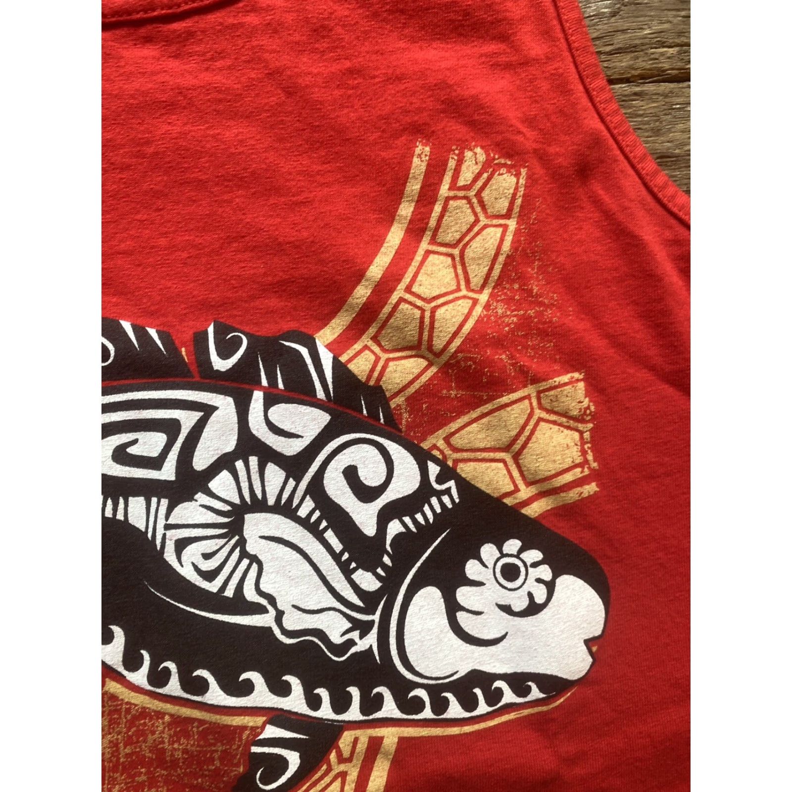Vintage VINTAGE Small Hawaii Uhu Fish Red Tank Top T-Shirt S Mens Alstyle Cotton Round Neck Hawaii Fish Solid Size US S / EU 44-46 / 1 - 3 Thumbnail